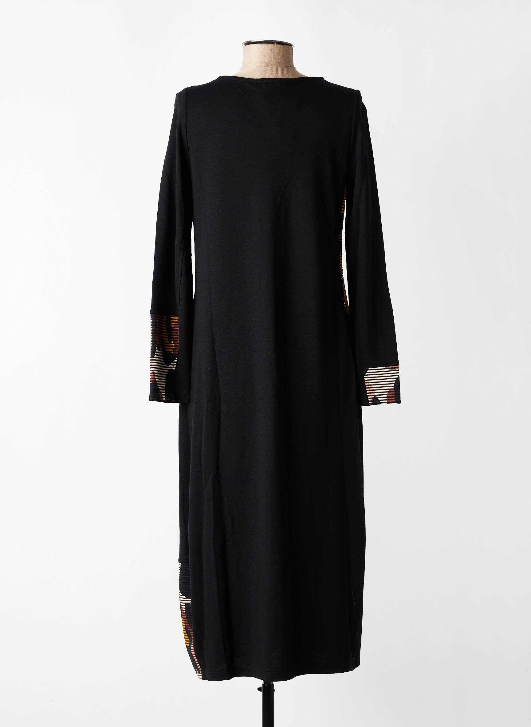 Rochie lungă mâneci lungi mâneci lungi negru ALEMBIKA femeie