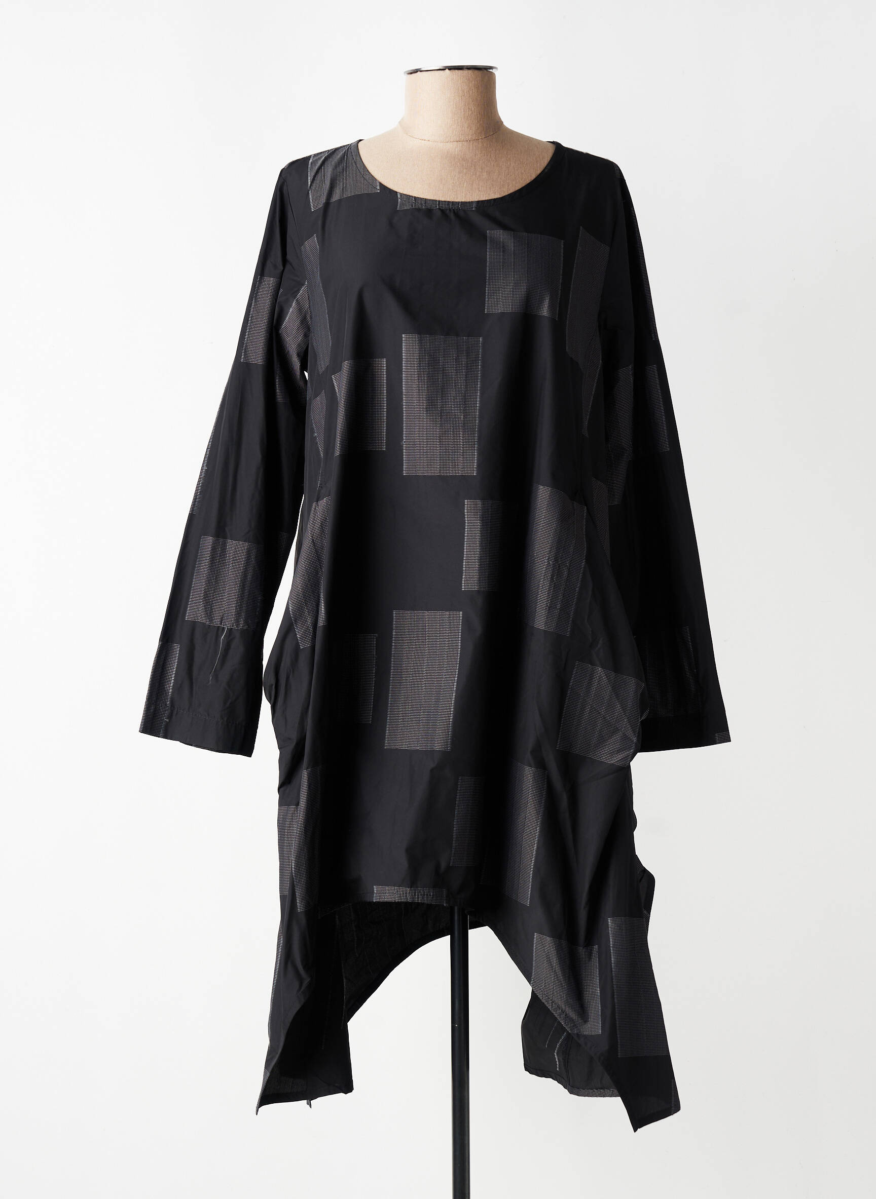 Tunică mâneci lungi guler rotund negru URBAN BY ALEMBIKA femeie