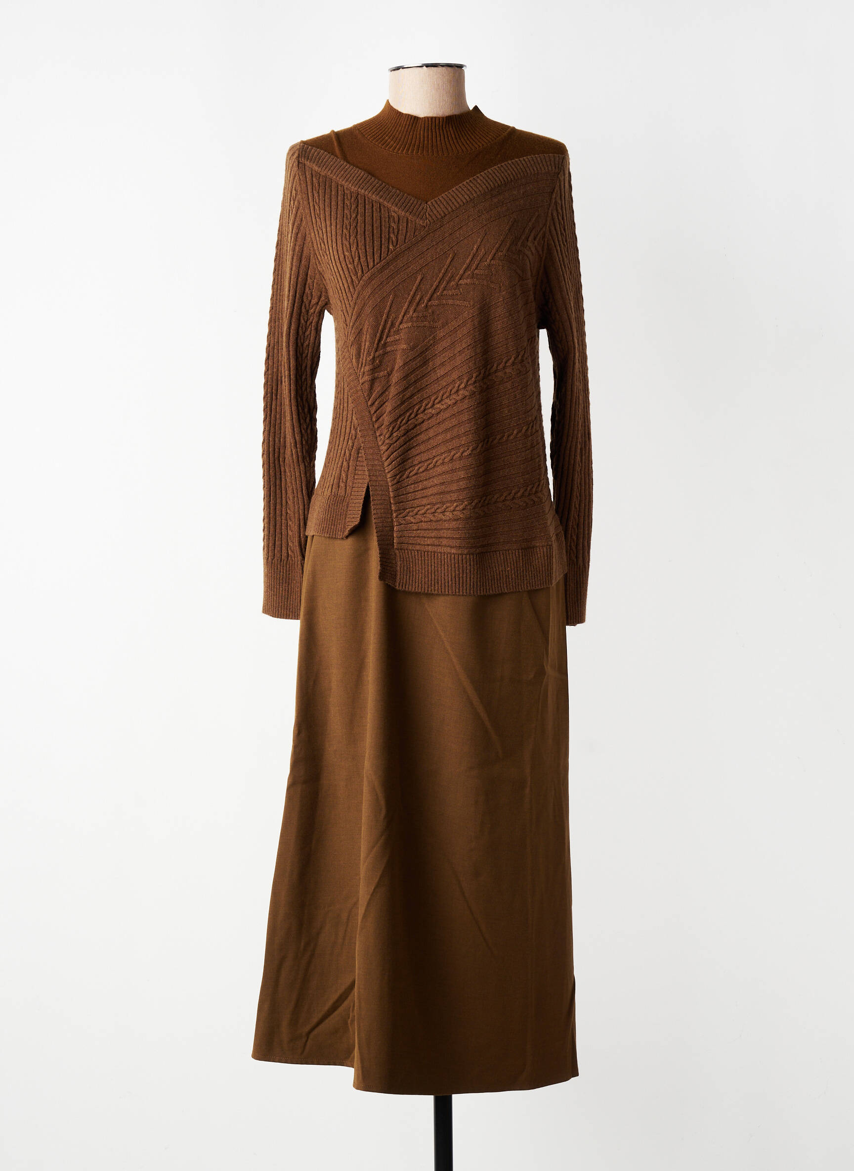 Rochie lungă mâneci lungi mâneci lungi maro CPC femeie