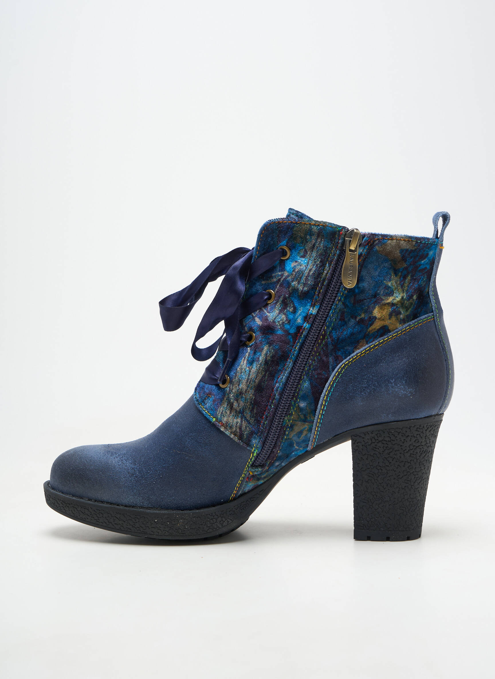 Botine/ghete nubuc toc de 7 la 9 cm albastru LAURA VITA femeie