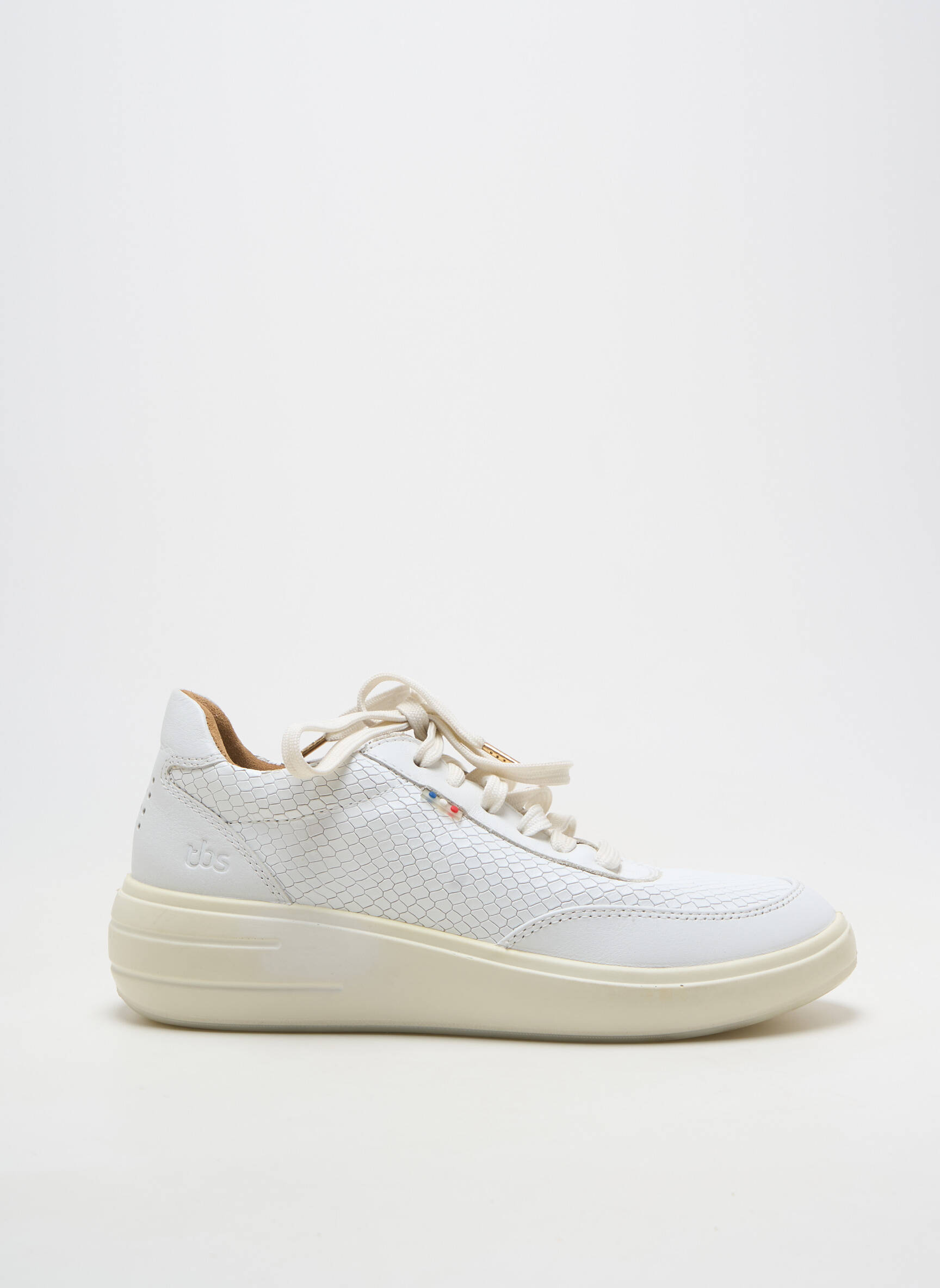 Adidași material neted toc de 4 la 6 cm alb TBS femeie