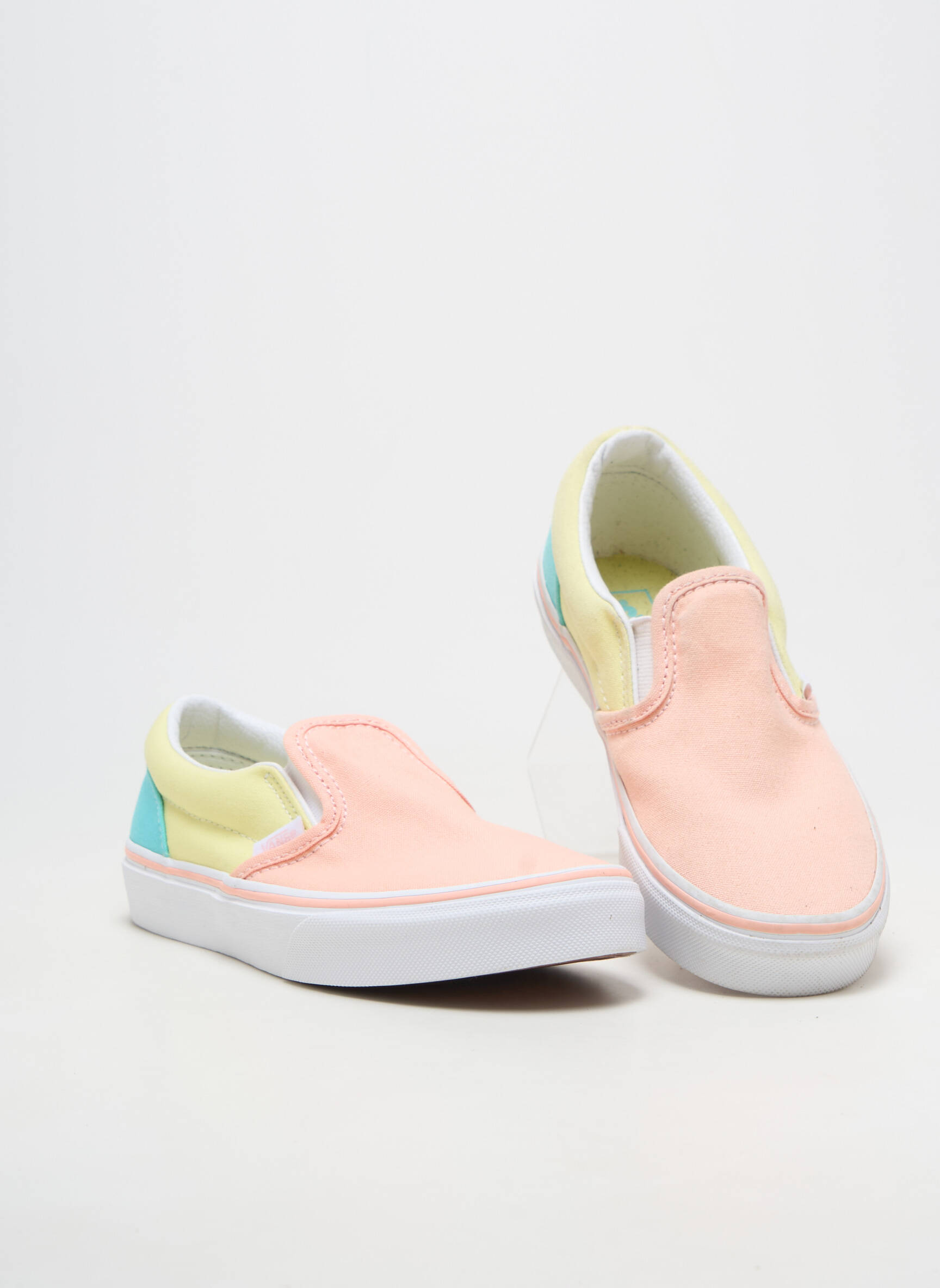 Slip-on-uri vârf rotund vârf rotund roz VANS fată