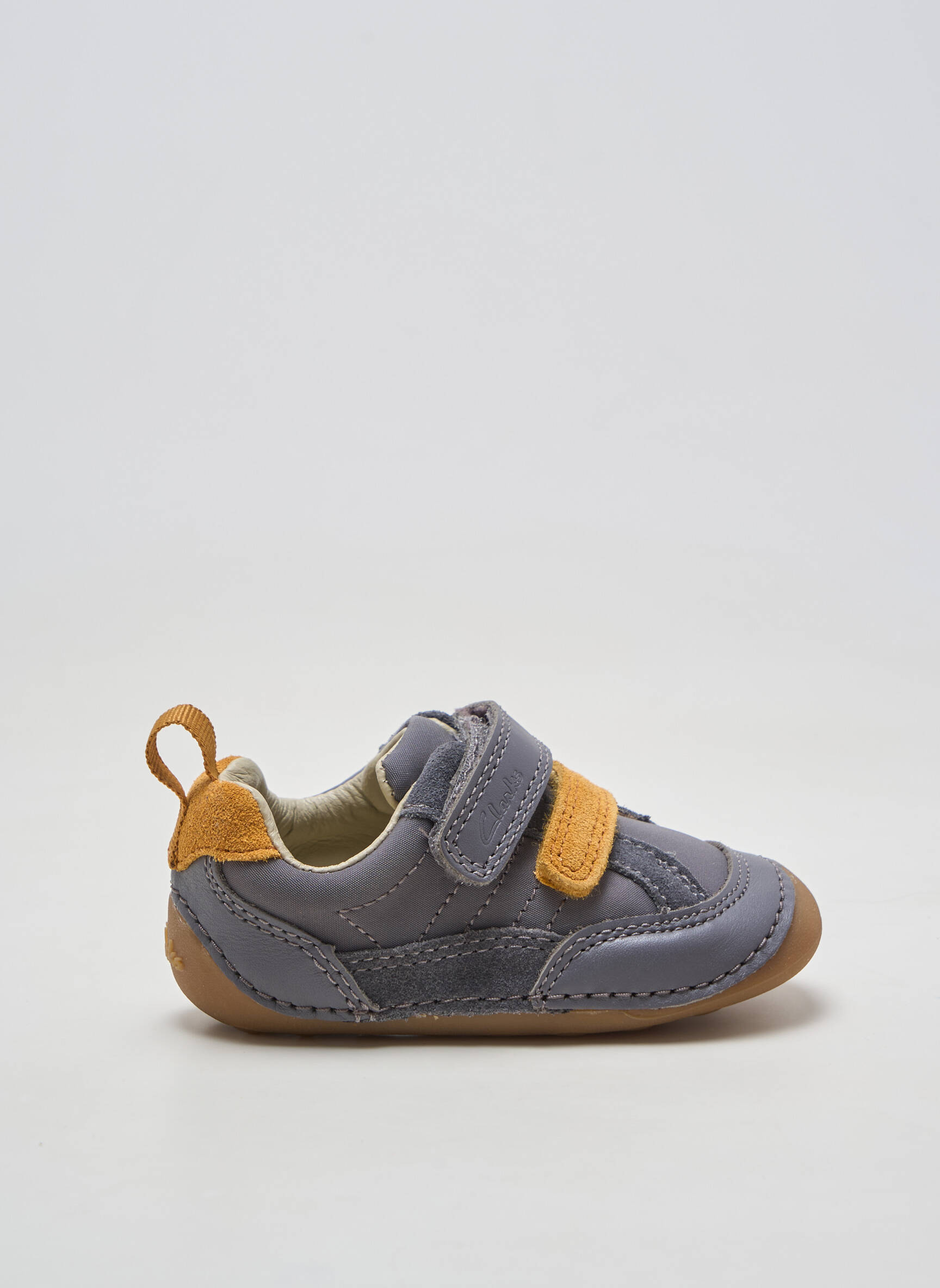 Adidași material neted vârf rotund gri CLARKS băiat