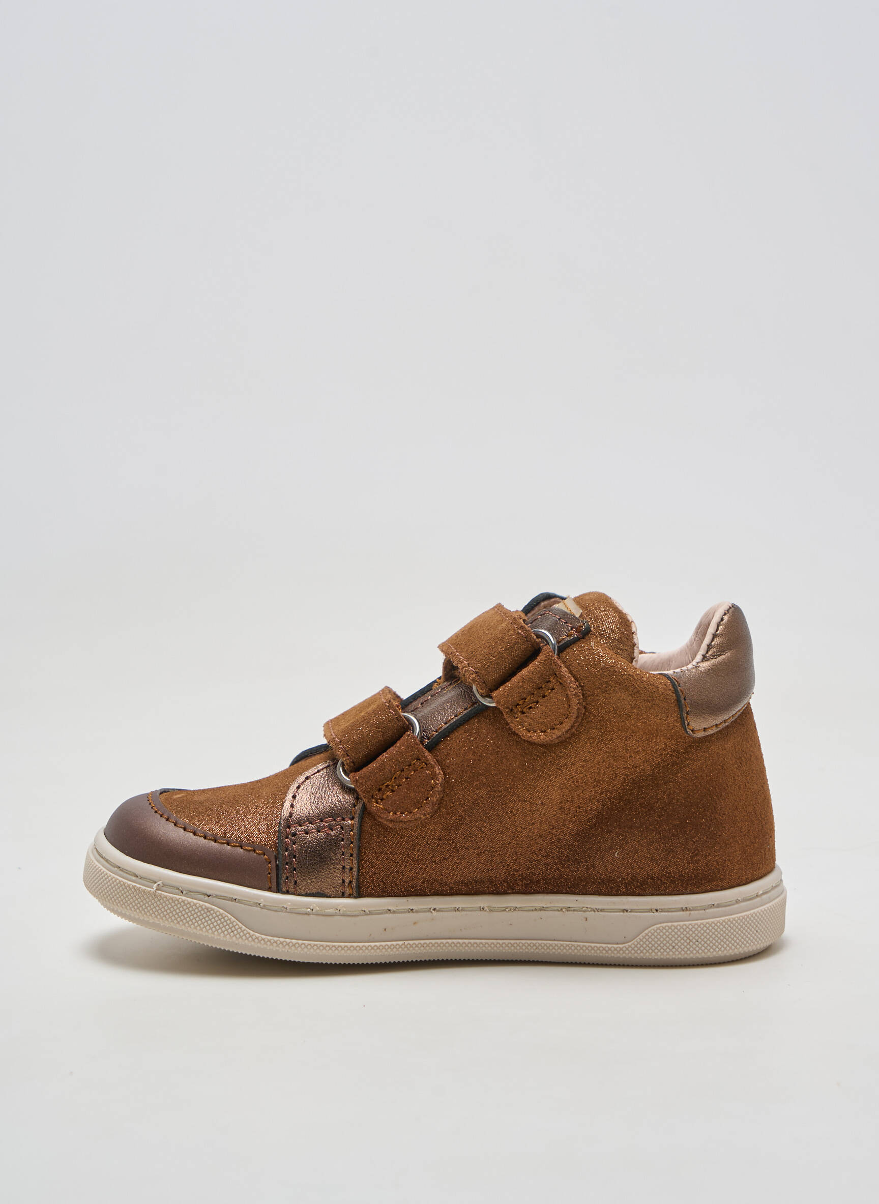 Adidași material neted vârf rotund maro ACEBOS fată