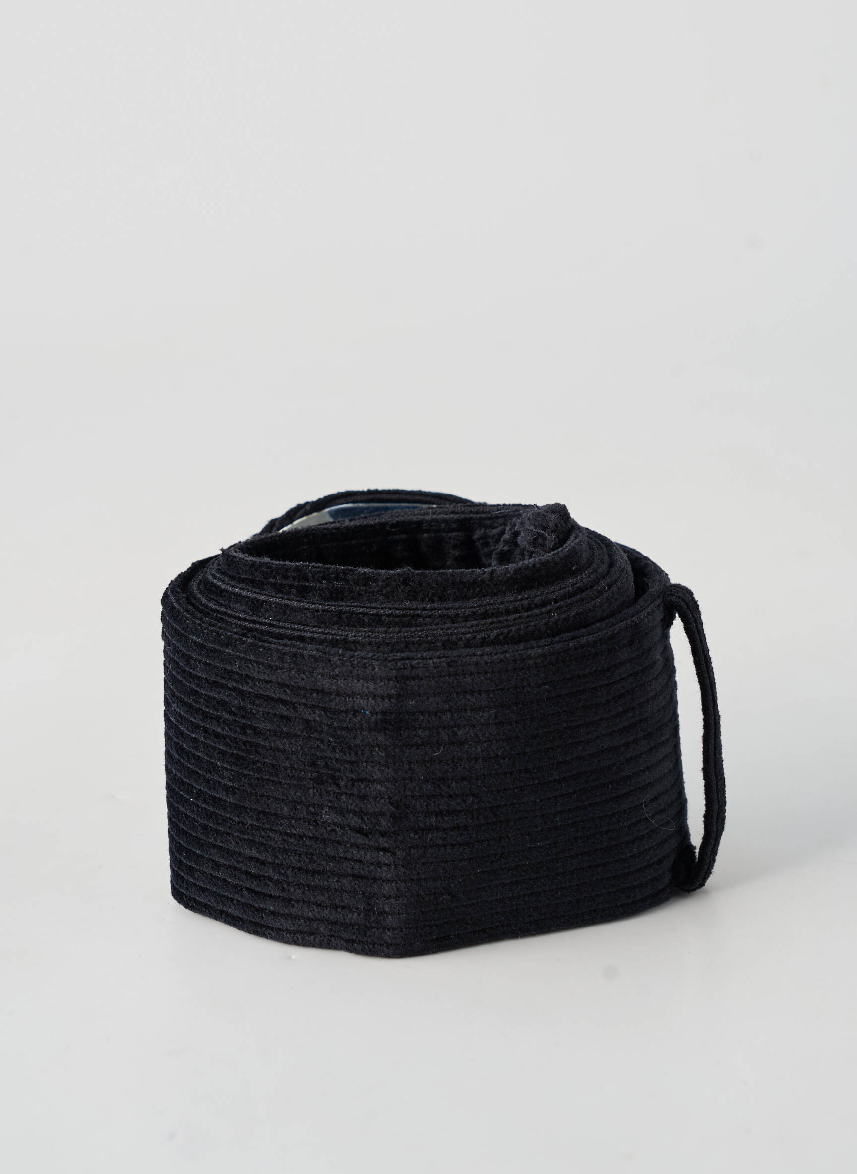 Curea efect material satinat negru SURKANA femeie