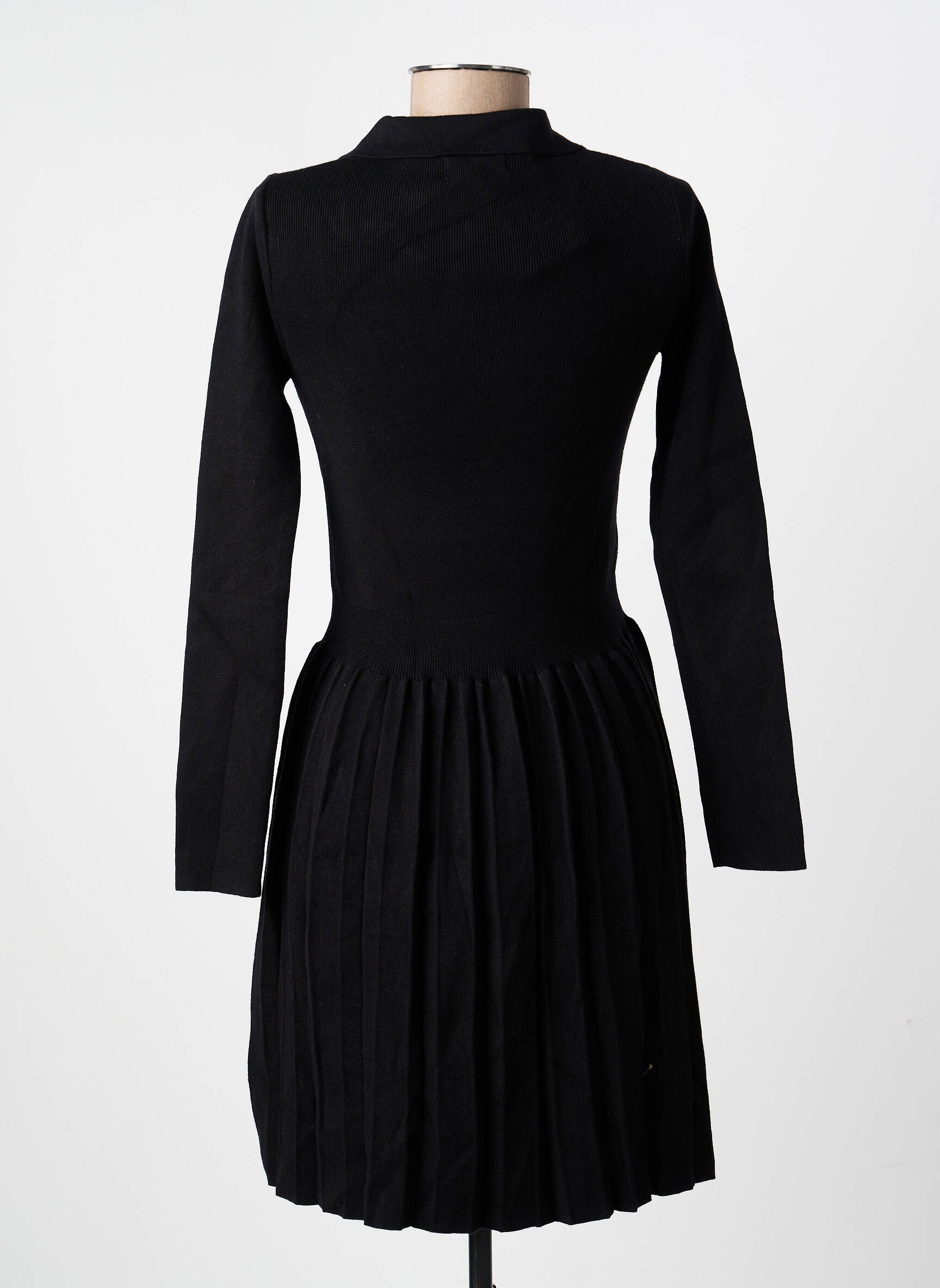 Rochie scurtă croială evazată mâneci lungi negru IN APRIL 1986 femeie