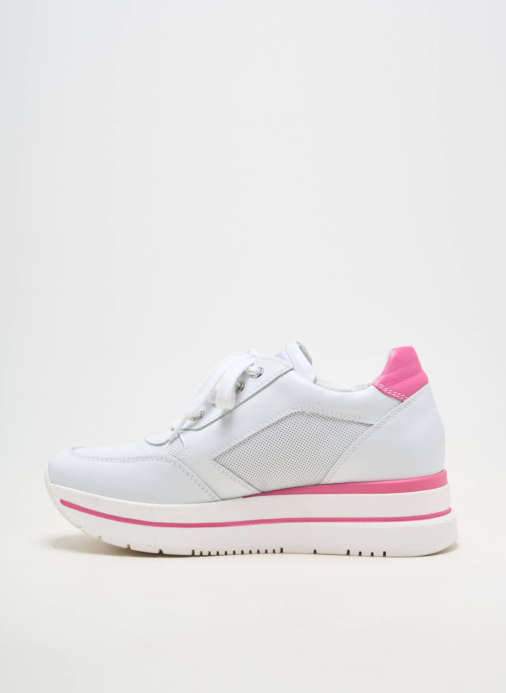 Adidași material neted toc de 4 la 6 cm alb NERO GIARDINI femeie