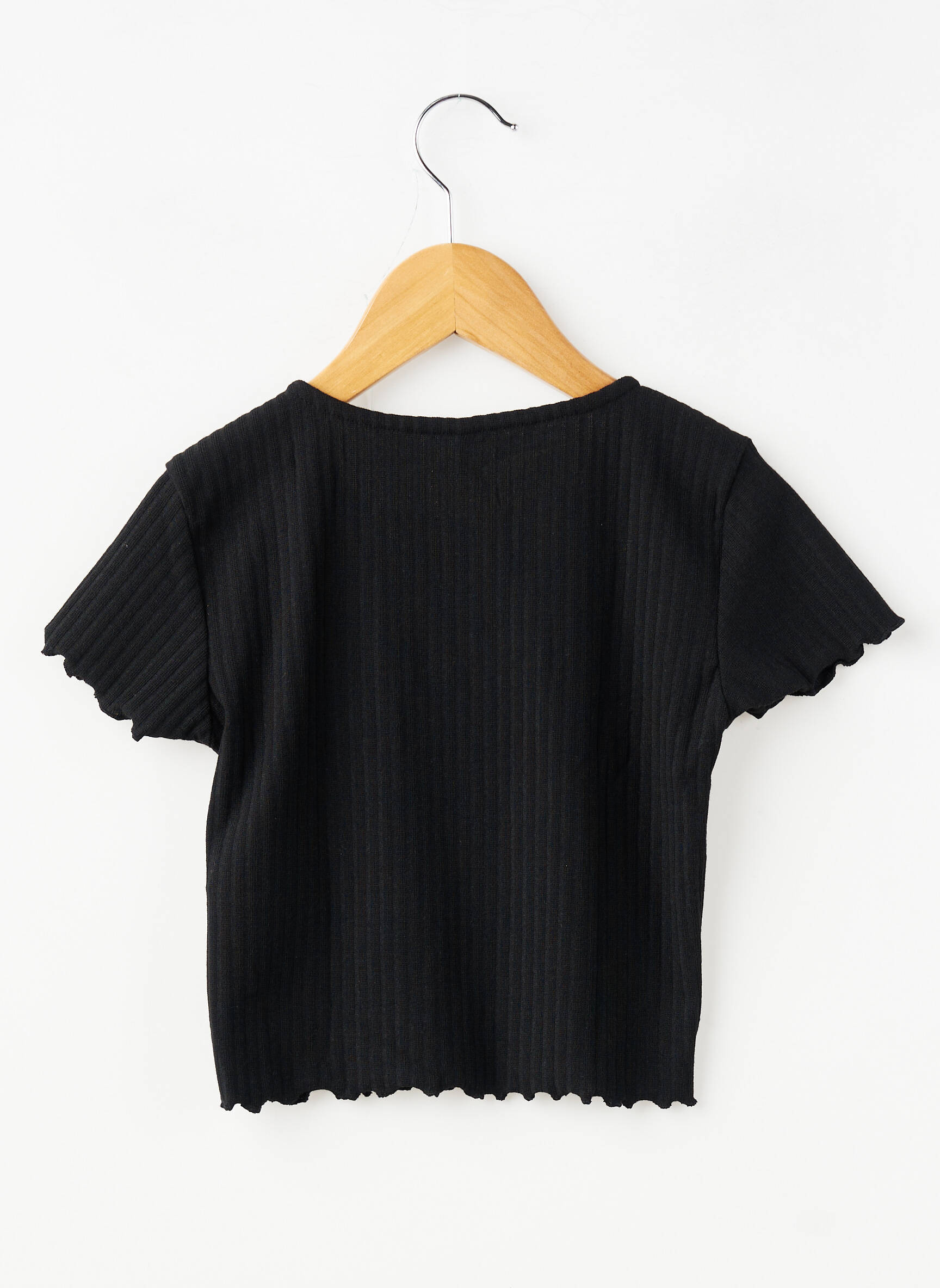 Tricou elasticitate mâneci scurte negru ONLY fată