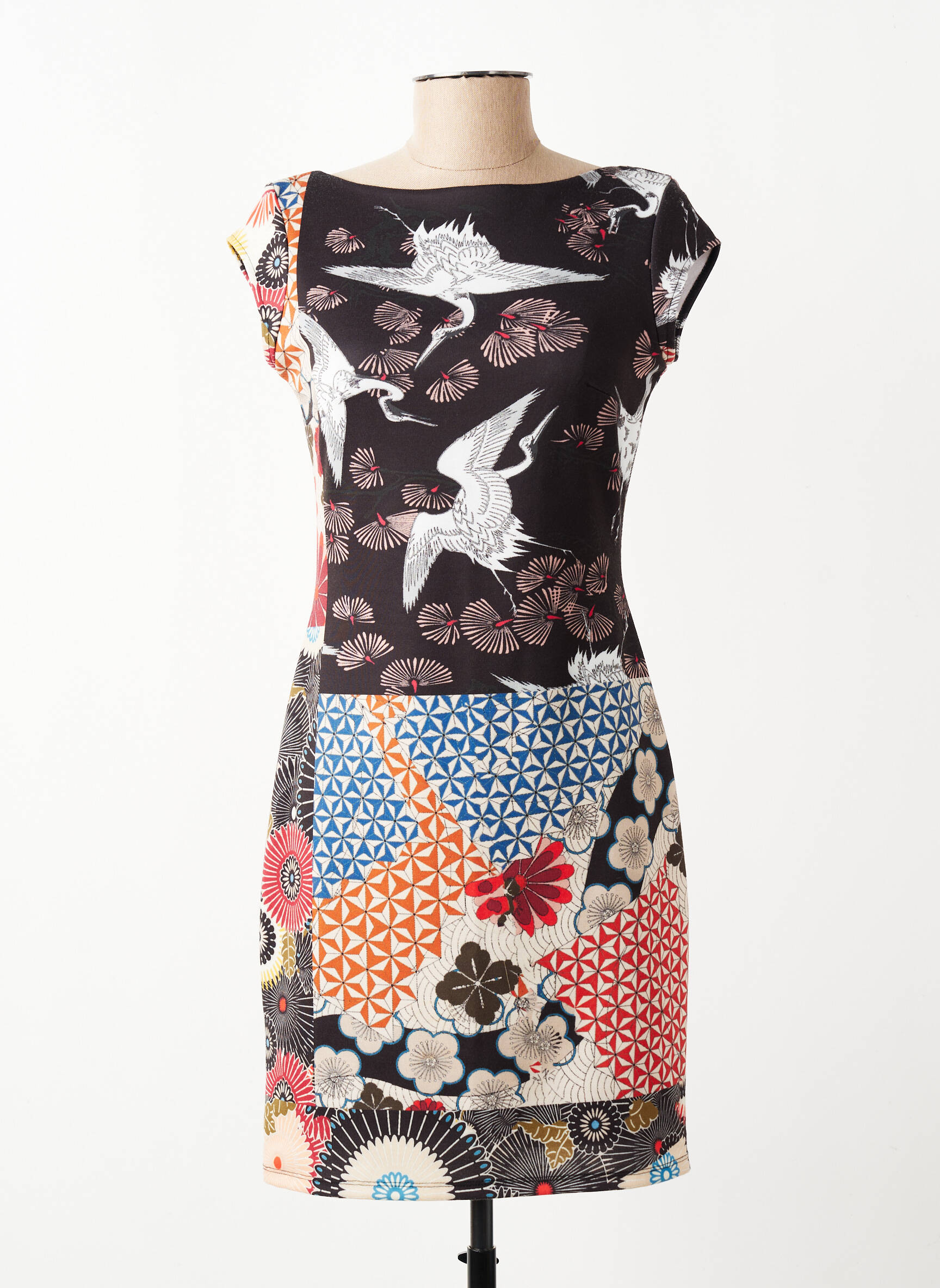 Rochie scurtă mâneci scurte mâneci scurte negru DESIGUAL femeie