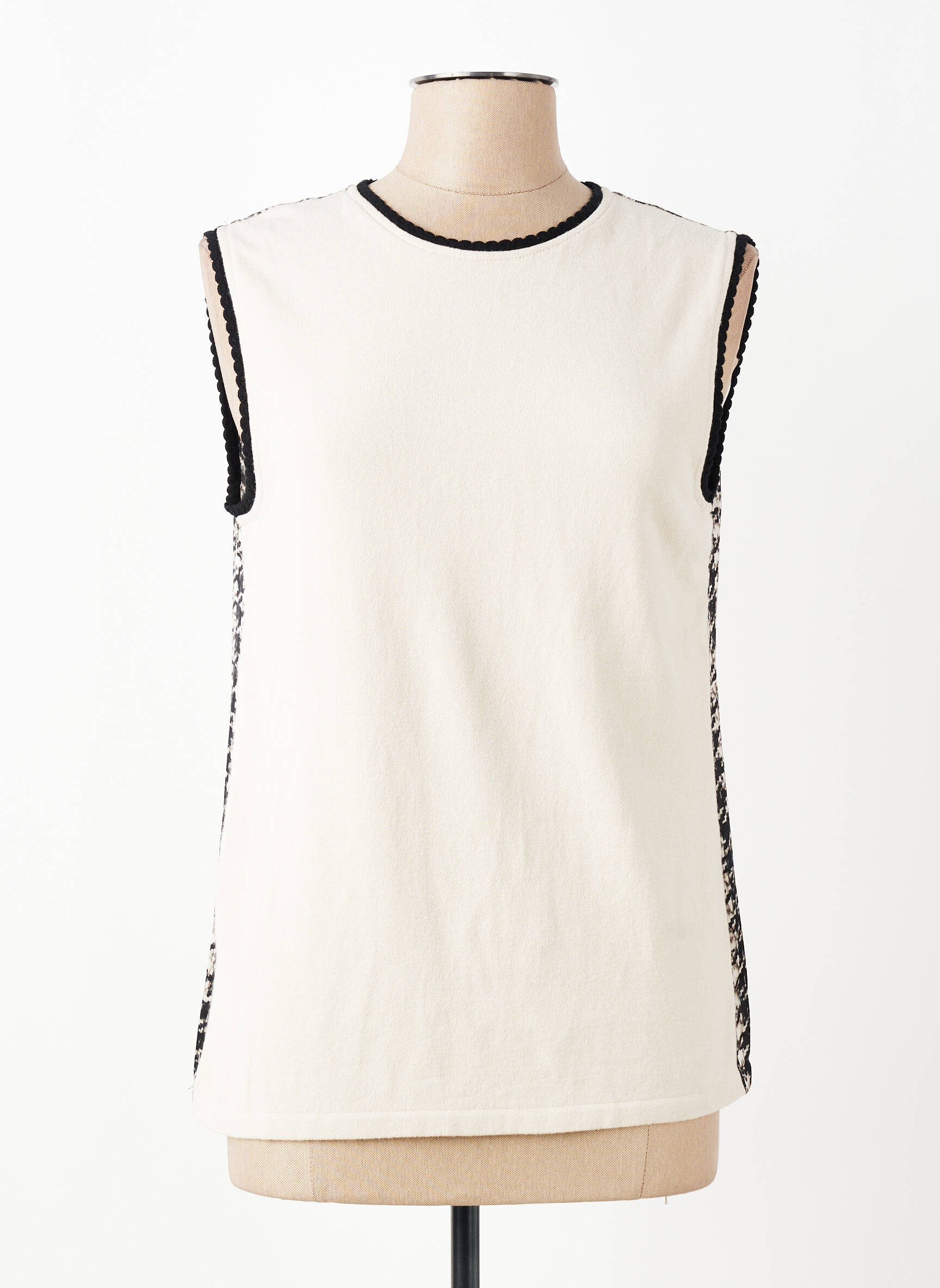 Top elasticitate fără mâneci bej TRICOT CHIC femeie