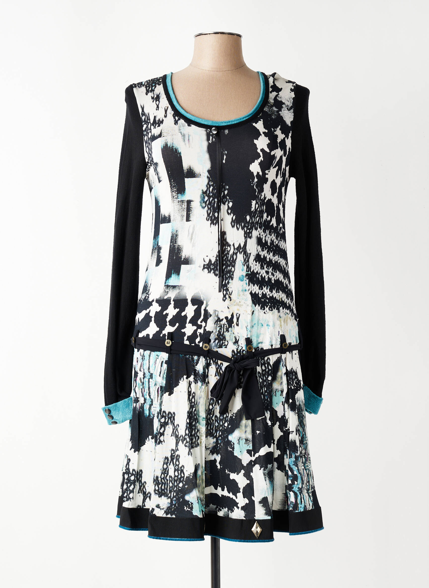 Rochie midi imprimeu fantezie mâneci lungi negru TRICOT CHIC femeie