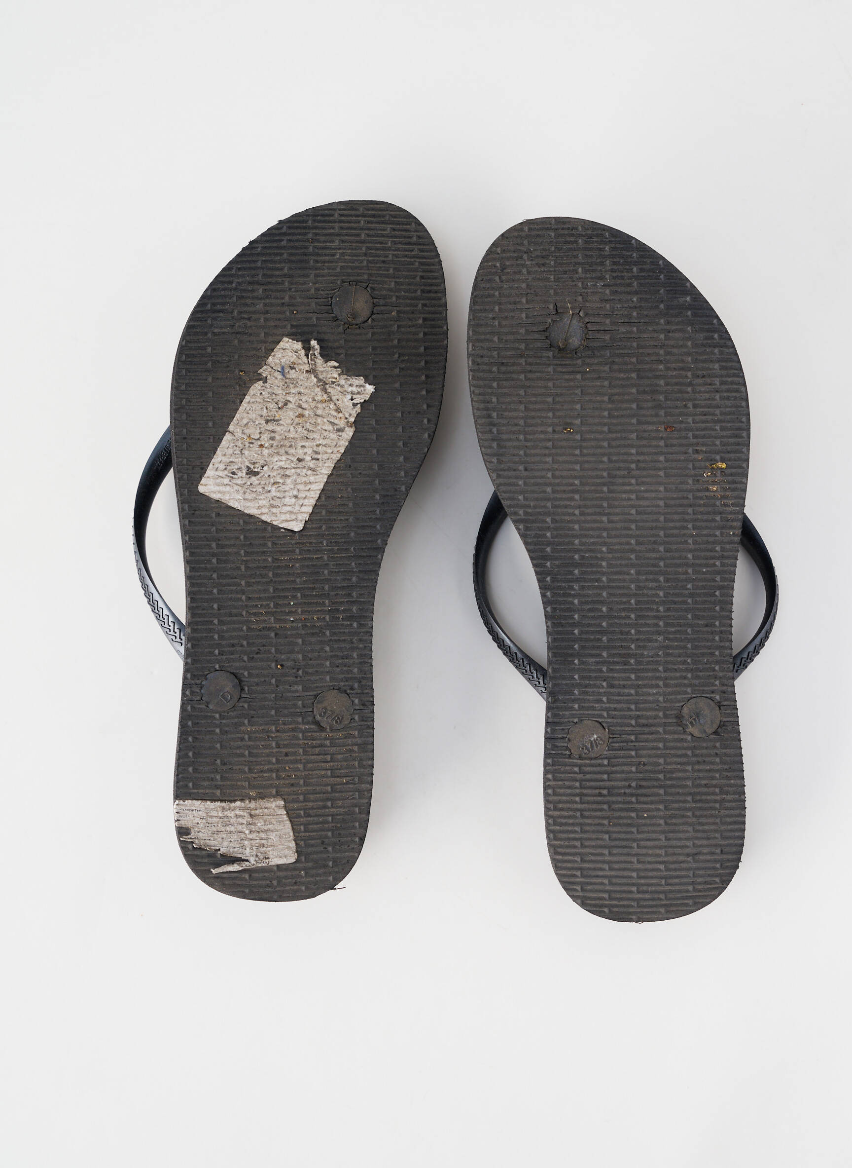 Șlapi toc plat până la 3 cm negru HAVAIANAS femeie