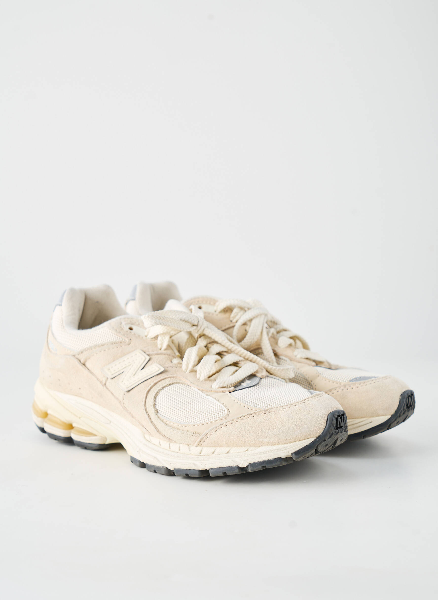 Adidași nubuc toc plat până la 3 cm bej NEW BALANCE femeie