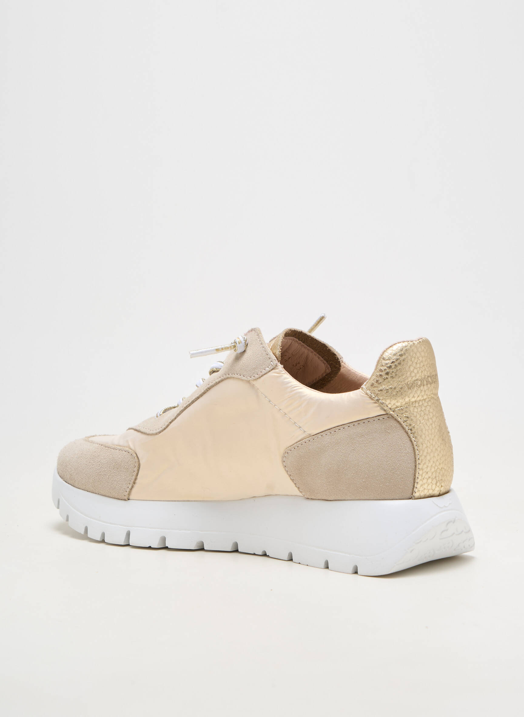 Adidași material neted toc plat până la 3 cm auriu WONDERS femeie