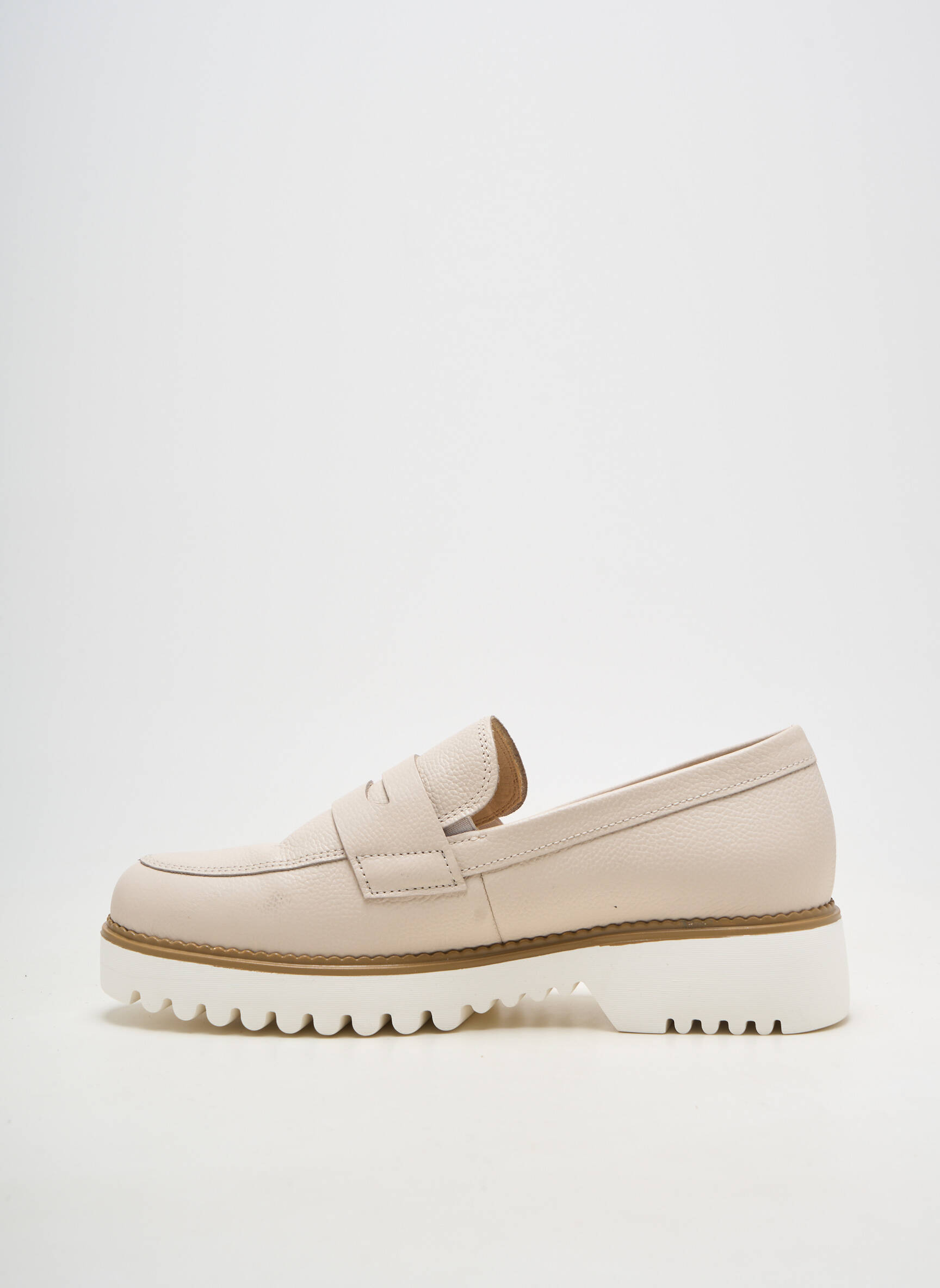 Mocasini material neted toc de 4 la 6 cm bej GABOR femeie
