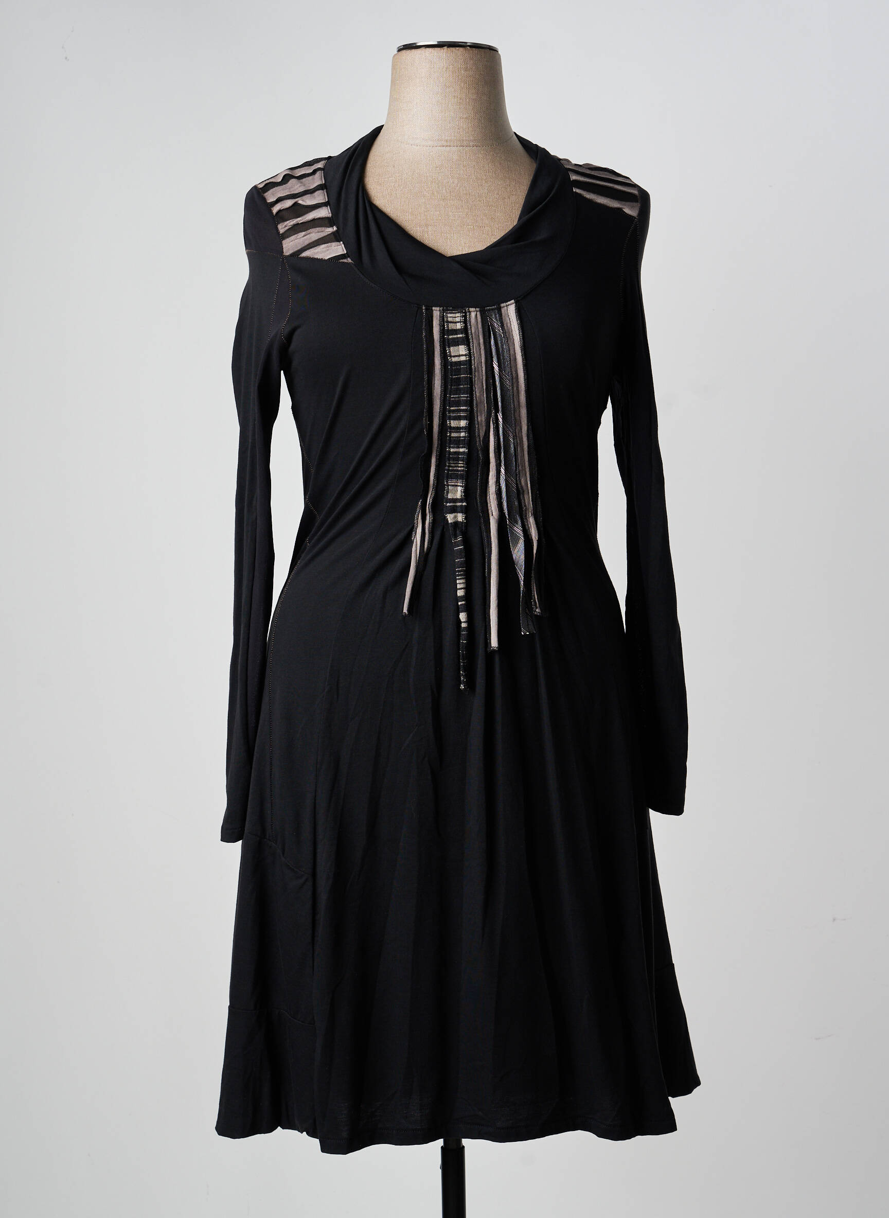 Rochie midi mâneci lungi mâneci lungi negru CAP JULUCA femeie