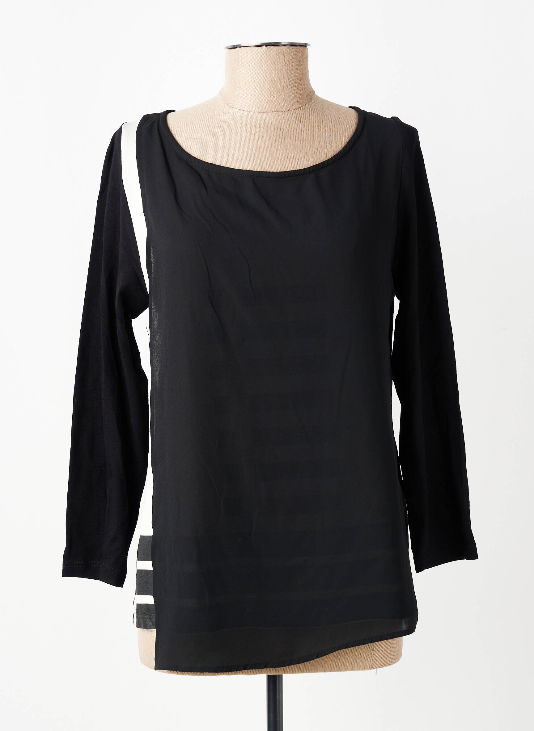 Tricou mâneci 3/4 mâneci 3/4 negru AKELA KEY femeie
