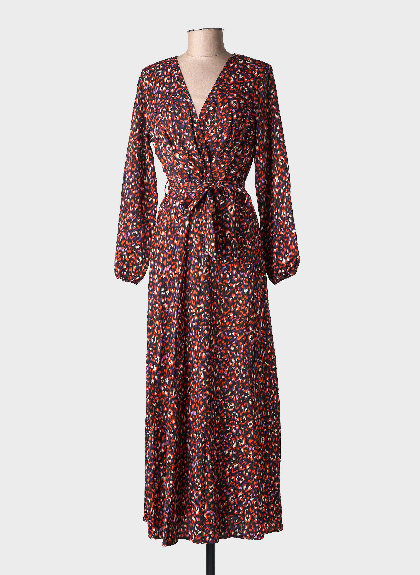 Rochie lungă mâneci lungi mâneci lungi negru LILIE ROSE femeie