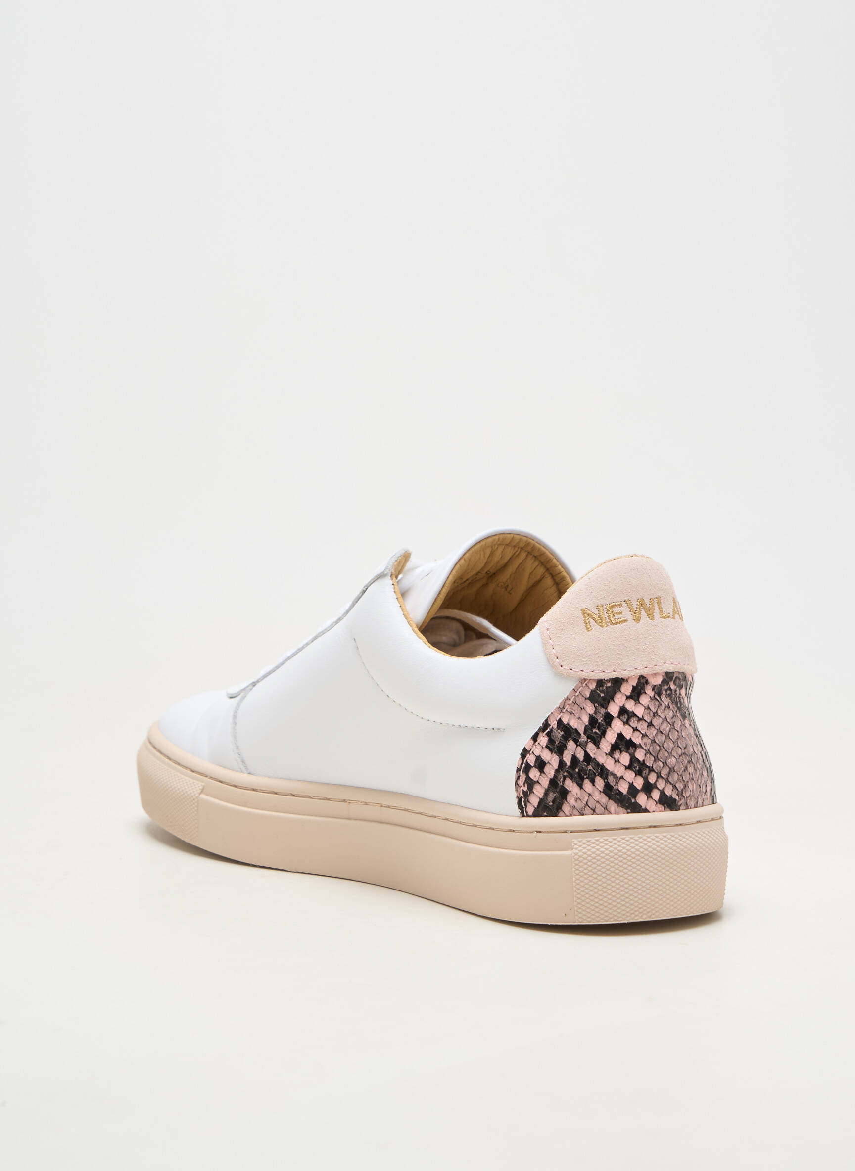 Adidași material neted toc plat până la 3 cm alb NEWLAB femeie