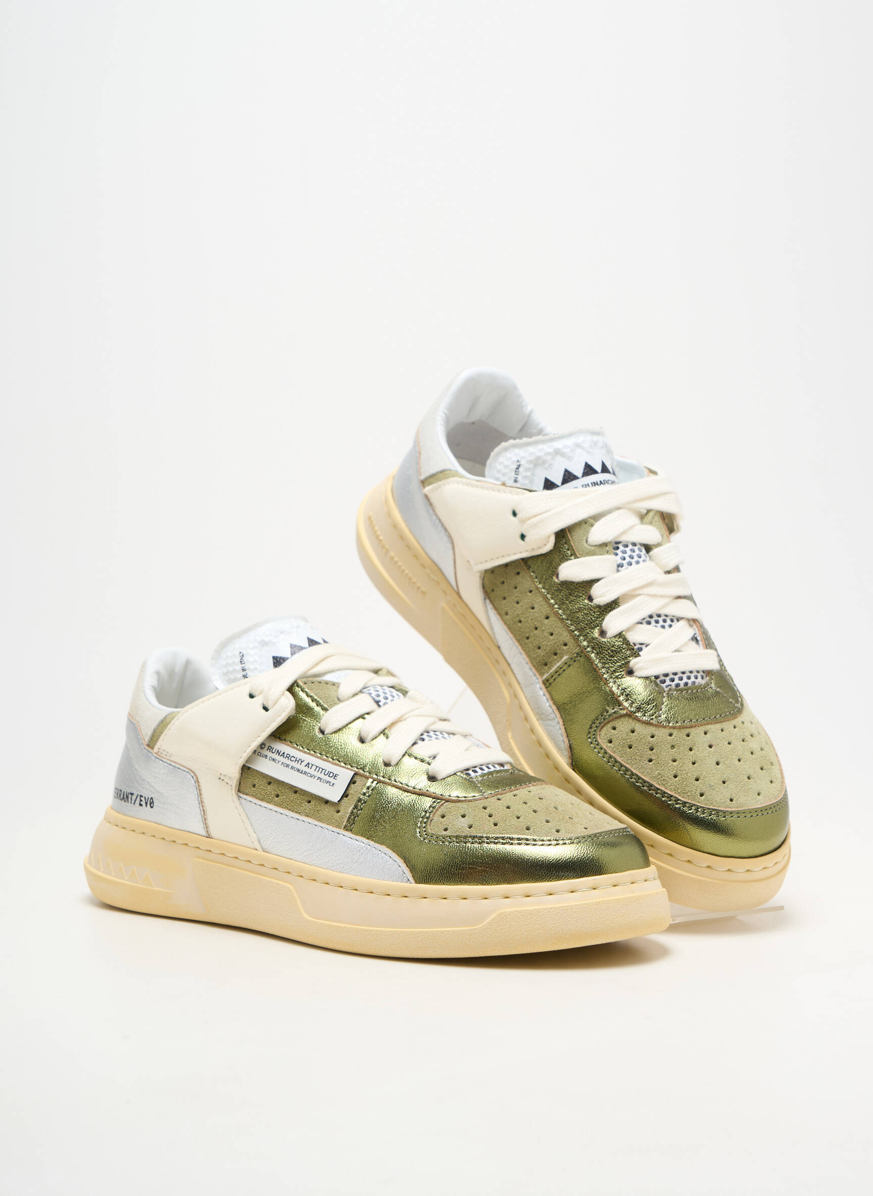 Adidași material neted toc plat până la 3 cm verde RUN OF femeie