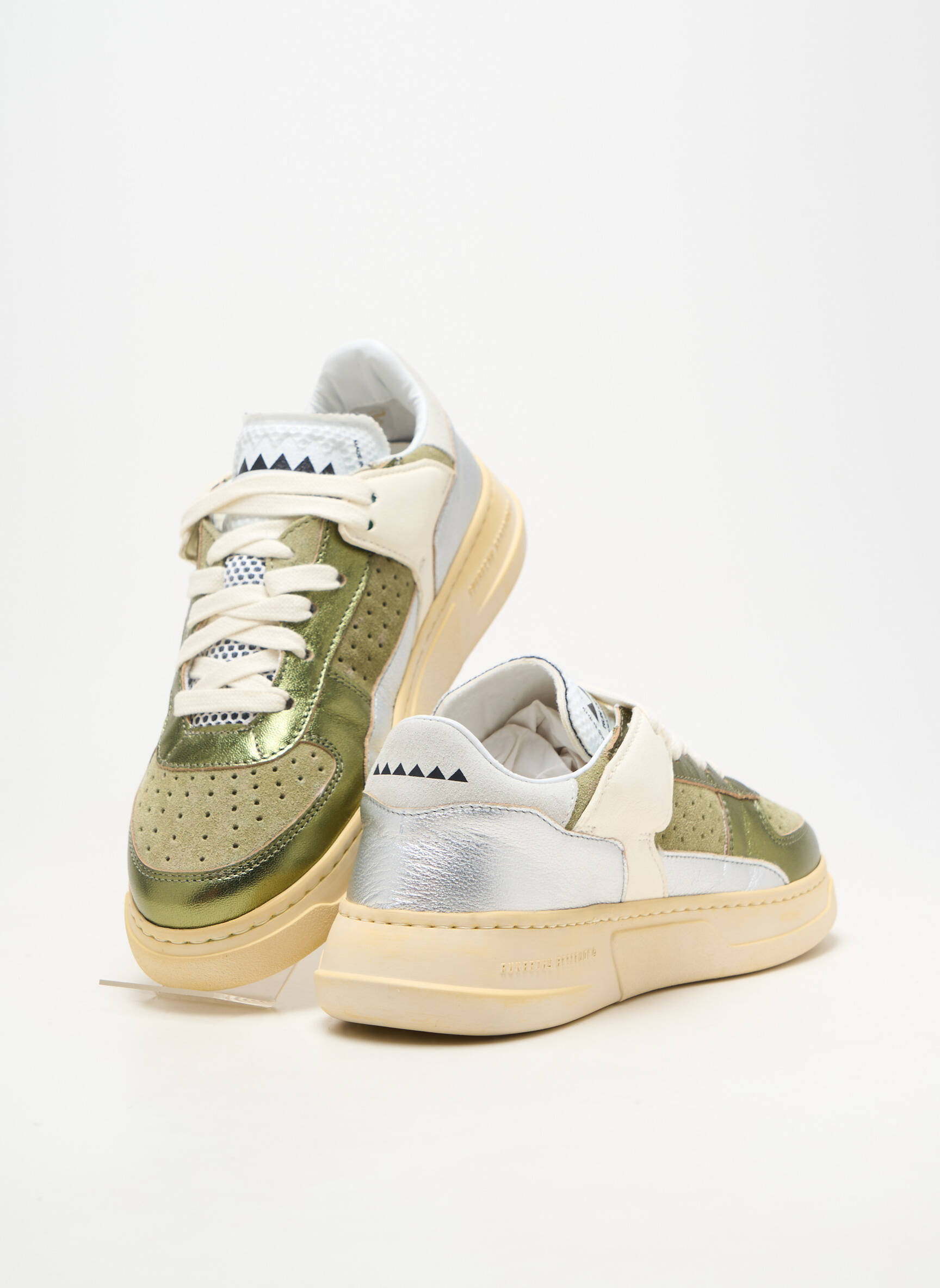 Adidași material neted toc plat până la 3 cm verde RUN OF femeie
