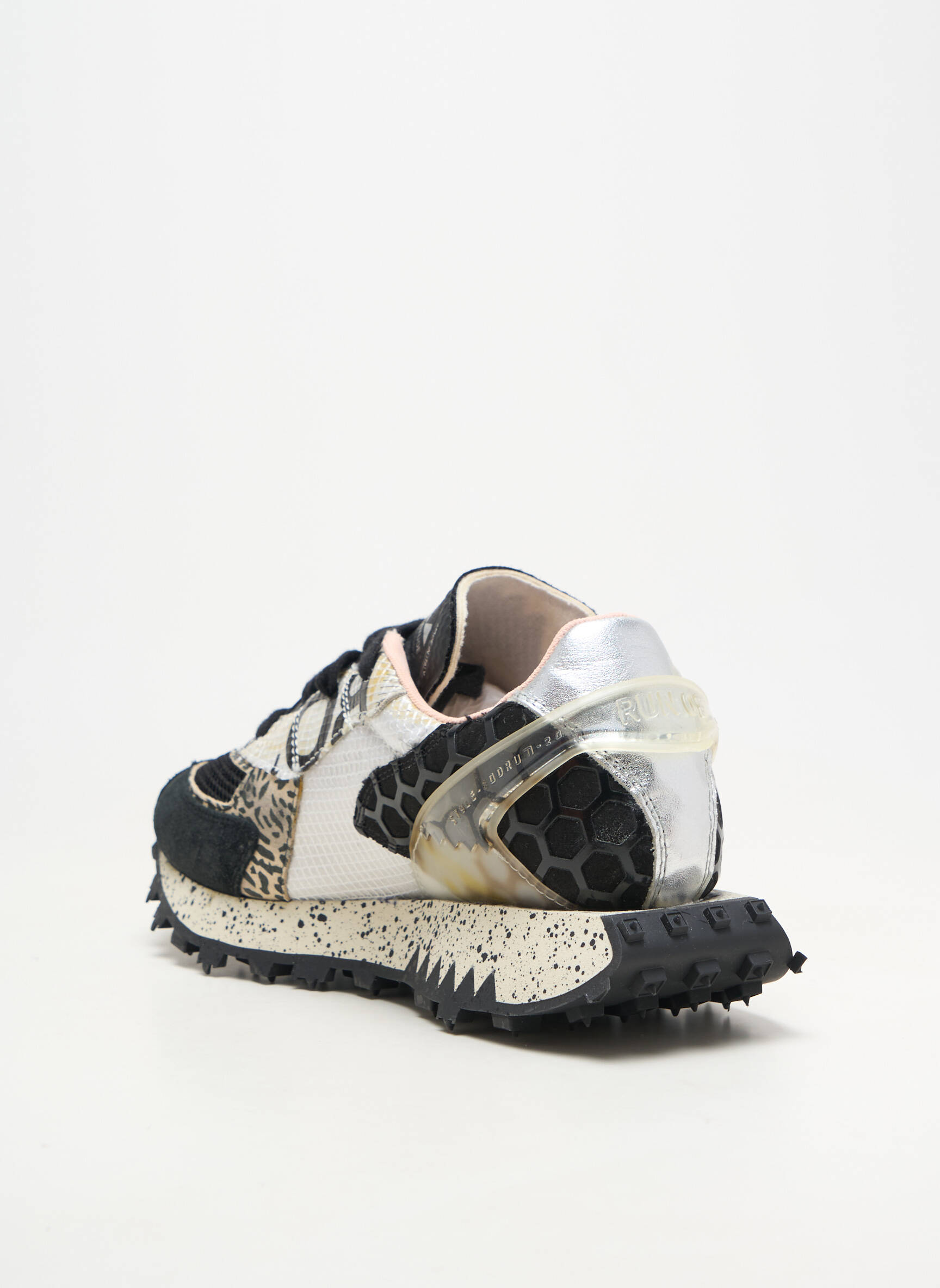 Adidași vârf rotund toc plat până la 3 cm negru RUN OF femeie