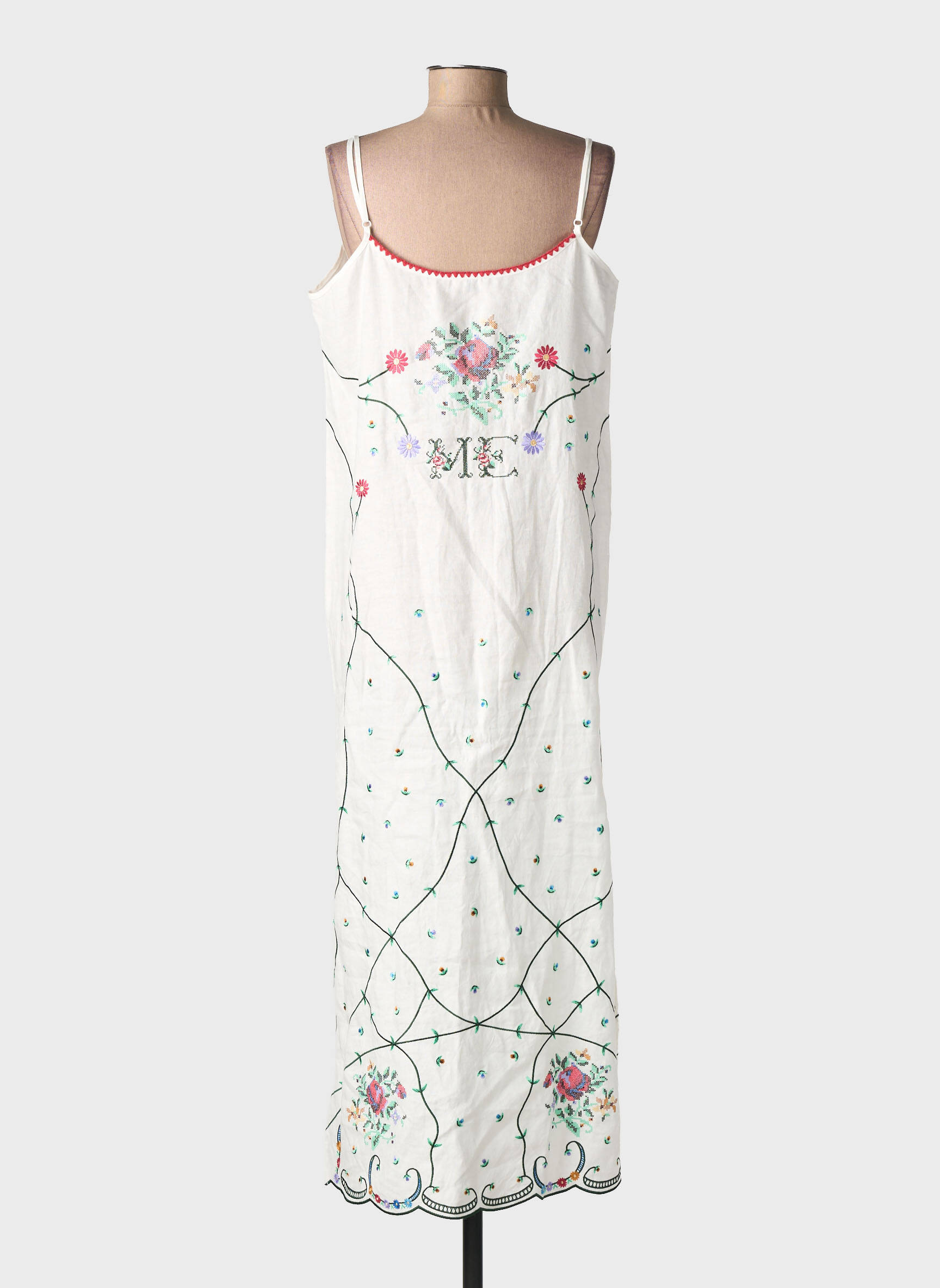 Rochie lungă țesătură crep bretele subțiri alb ME369 femeie