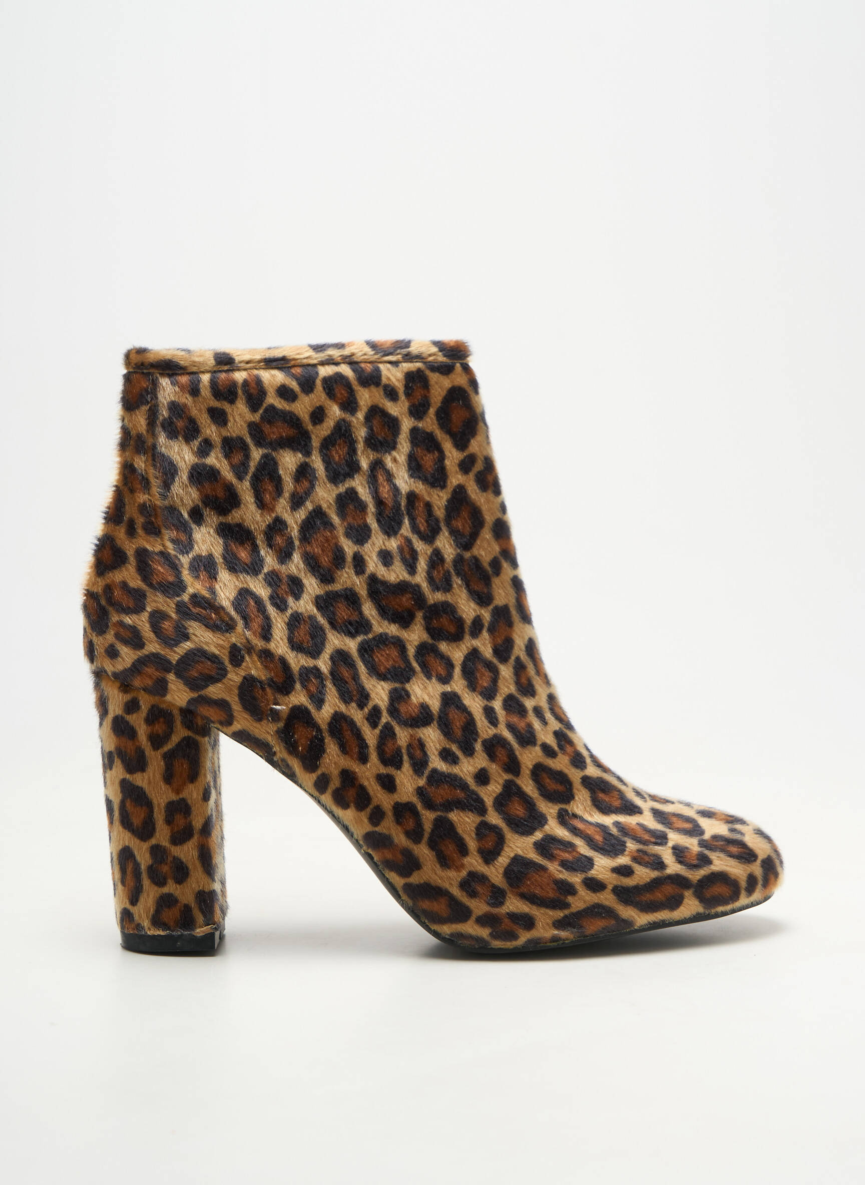 Botine/ghete vârf rotund toc de 7 la 9 cm maro VANESSA WU femeie