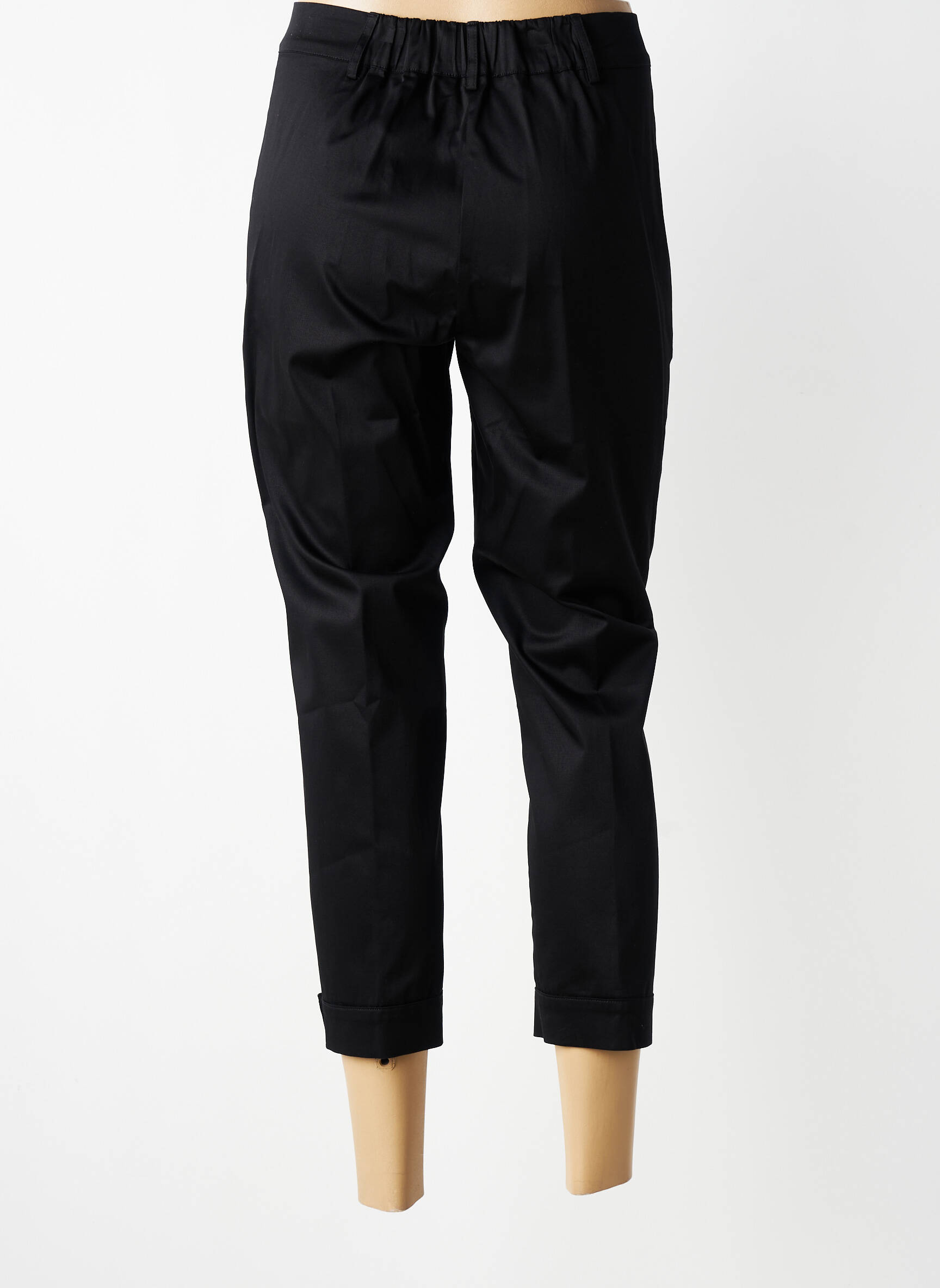 Pantalon trei sferturi talie înaltă talie înaltă negru TRICOT CHIC femeie
