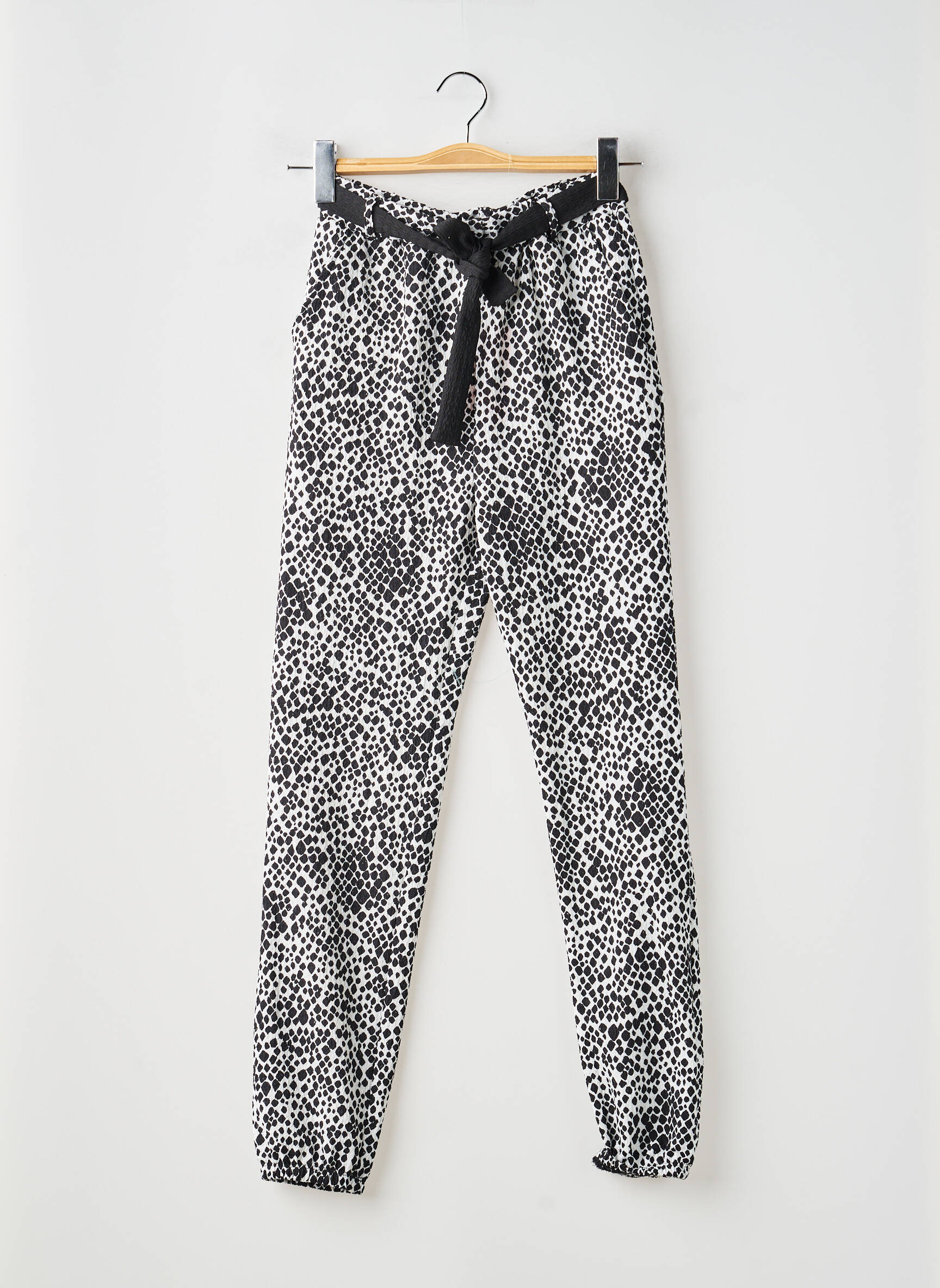 Pantalon slim talie elastică talie elastică negru BOBOLI fată