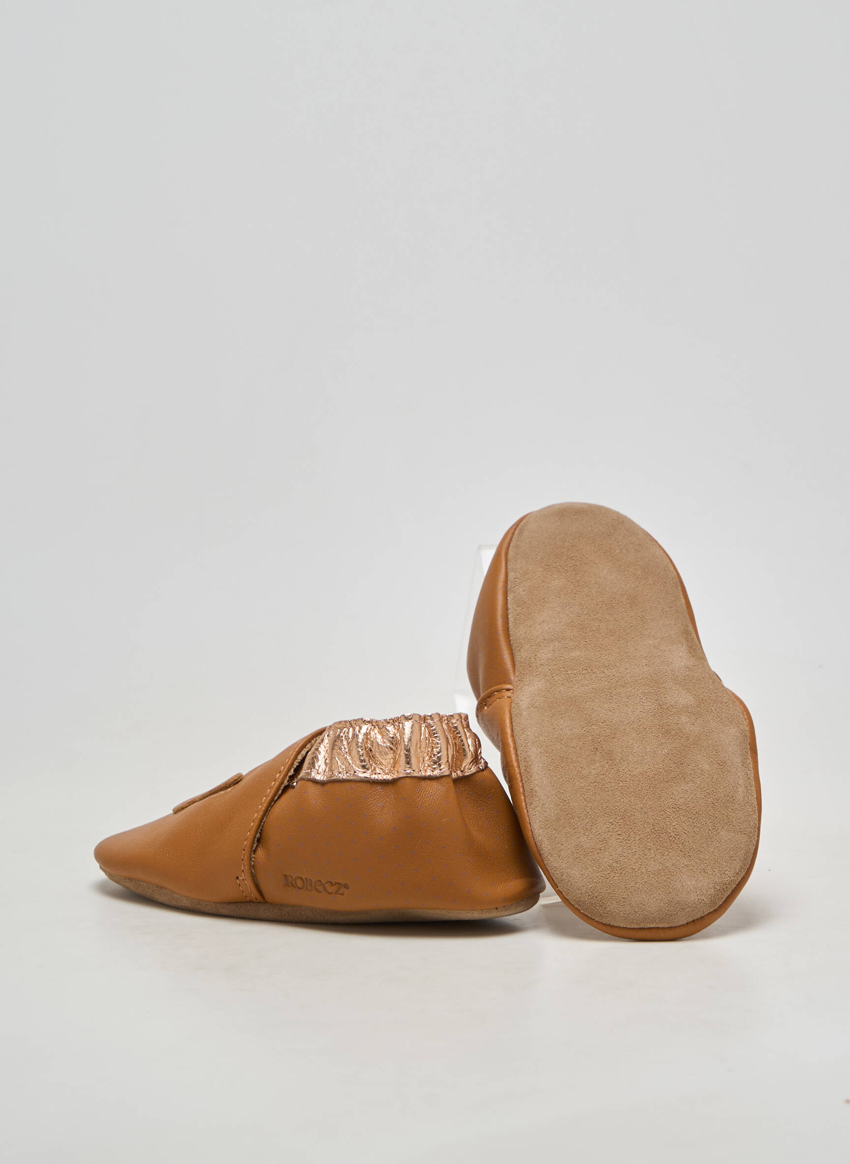 Papuci/pantofi de casă material neted vârf rotund maro ROBEEZ fată