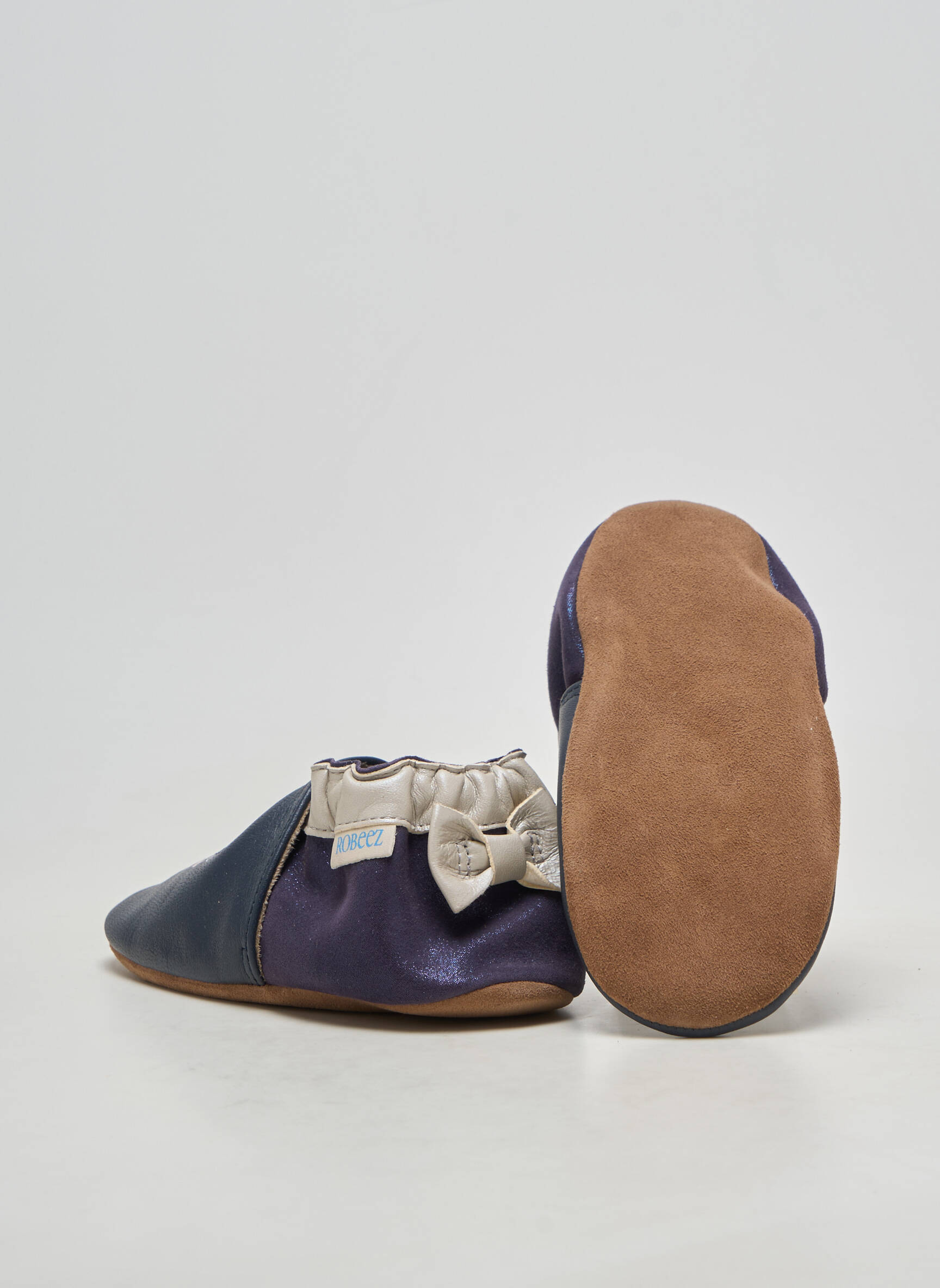Papuci/pantofi de casă material neted vârf rotund albastru ROBEEZ fată