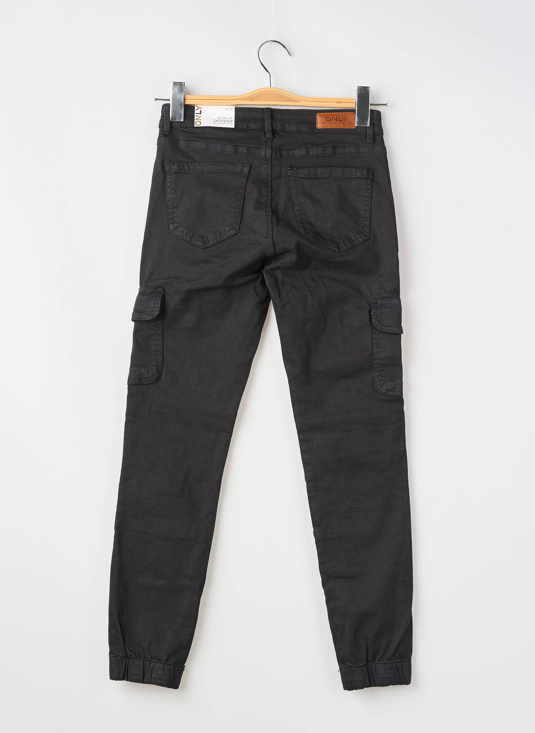 Pantalon cargo țesătură poplin mărime normală negru ONLY femeie