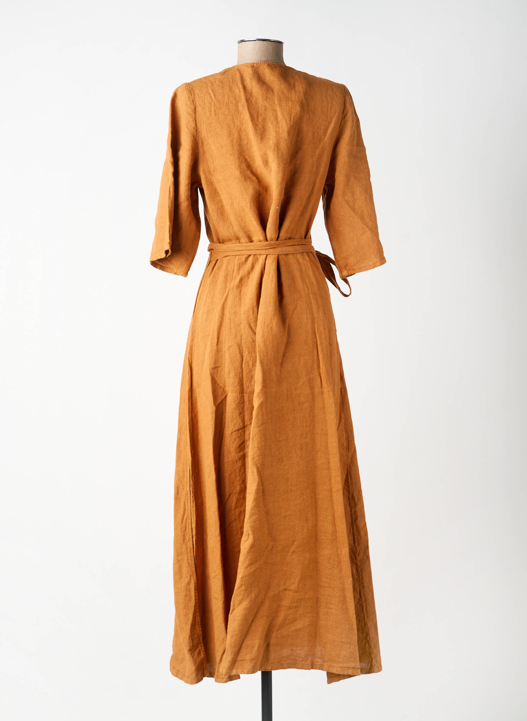 Rochie lungă croială cambrată mâneci 3/4 maro INDI & COLD femeie