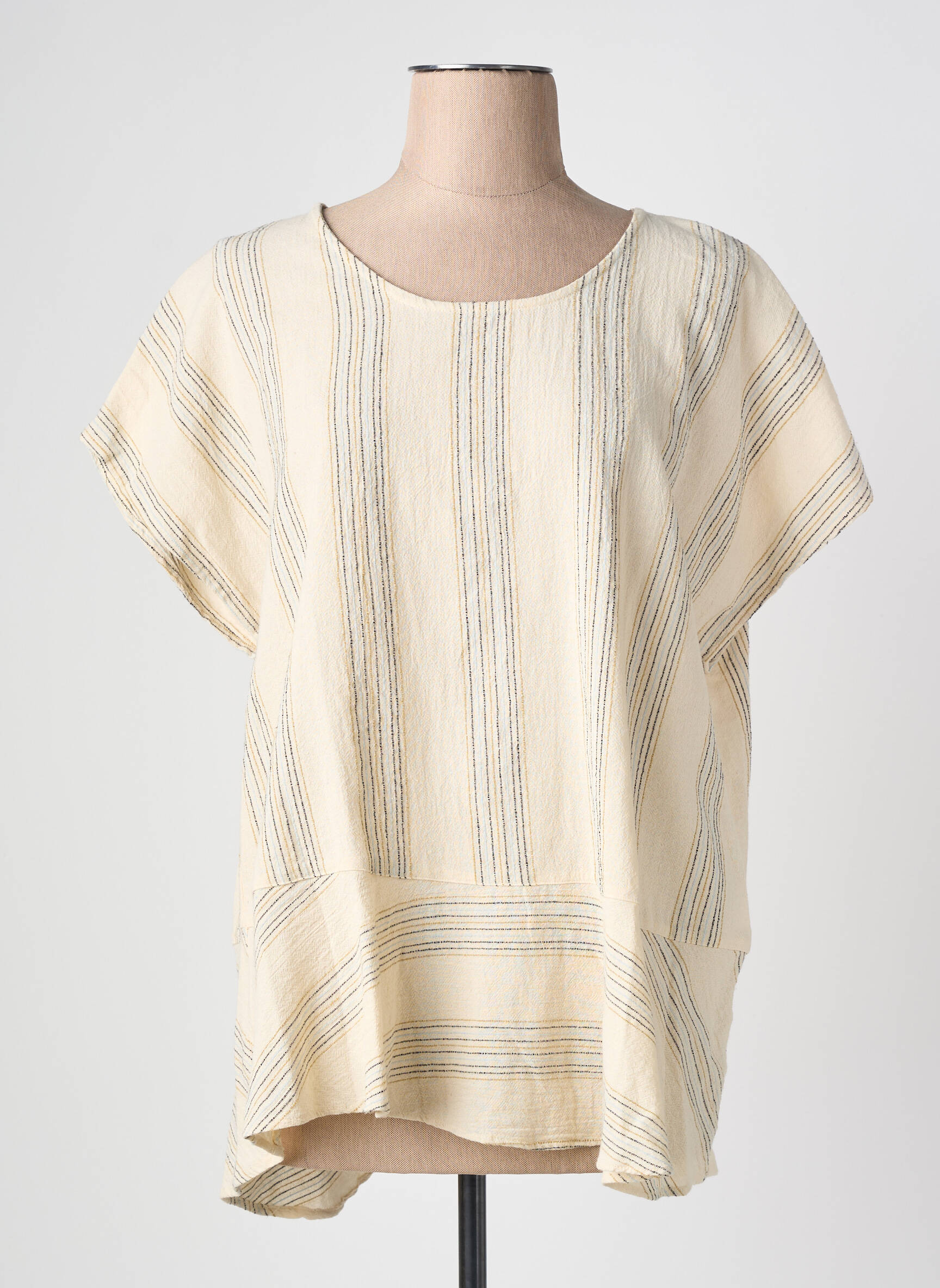 Tricou croială dreaptă mâneci scurte bej CISO femeie