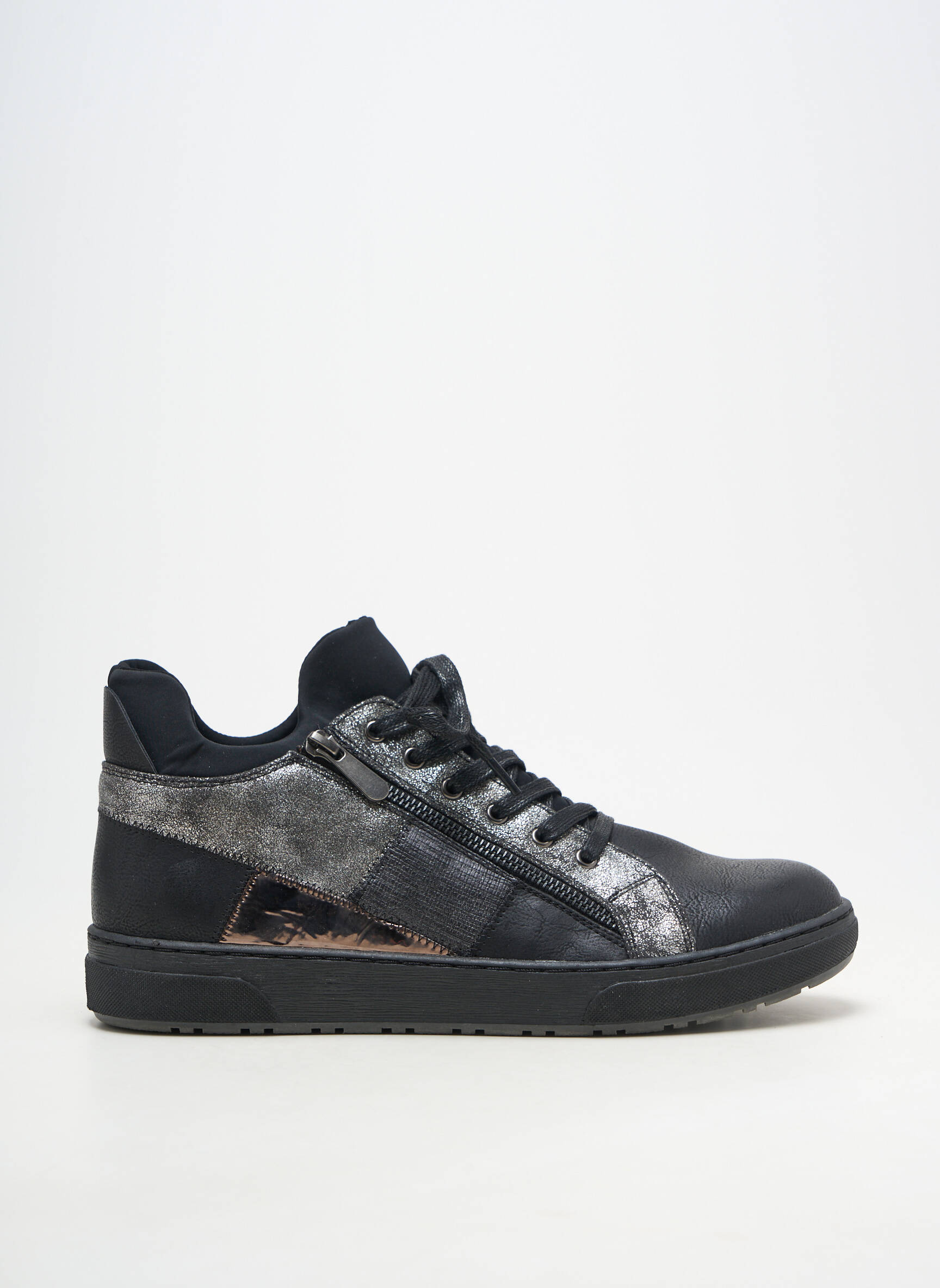 Adidași material neted toc plat până la 3 cm negru MARCO TOZZI femeie