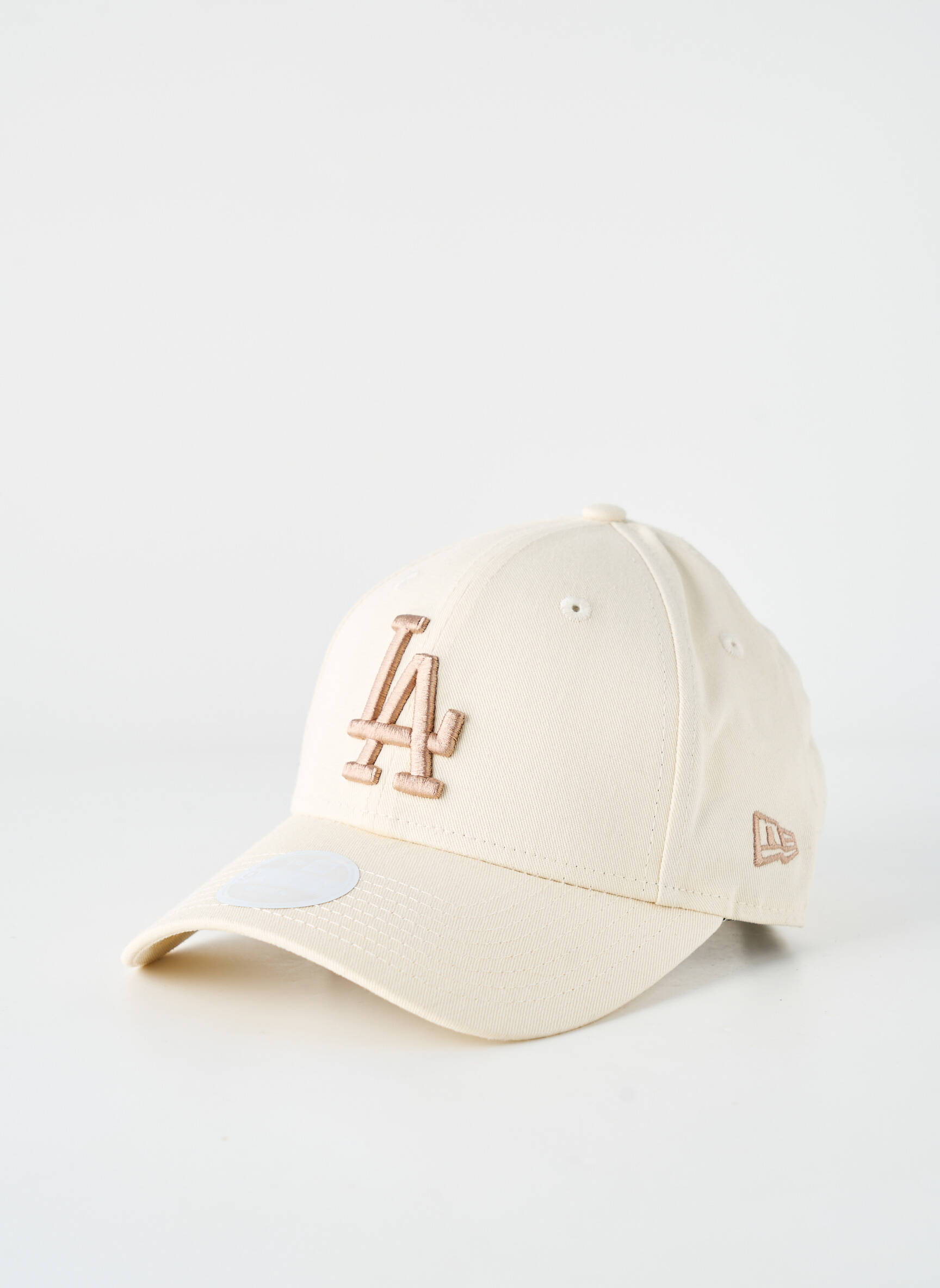 Șapcă broderie bej NEW ERA femeie
