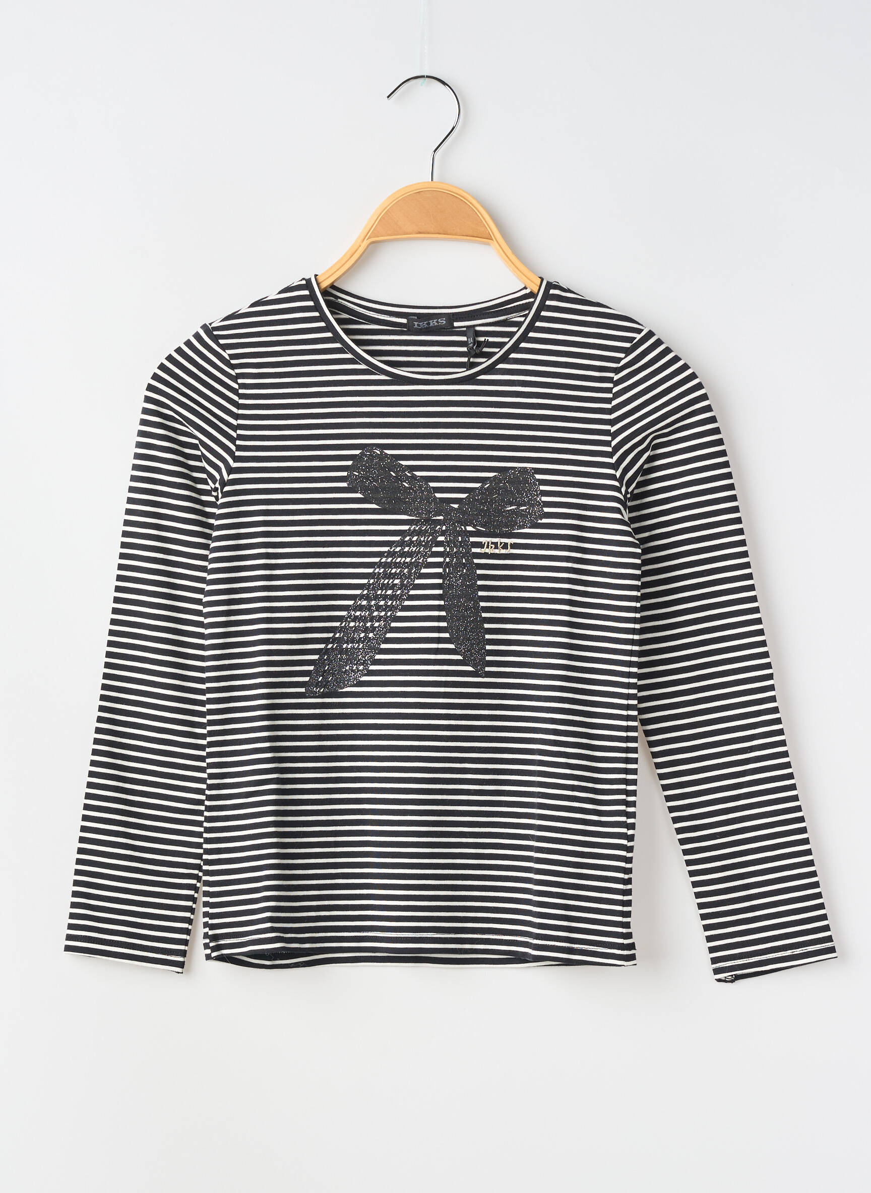 Tricou croială cambrată fără mâneci negru IKKS fată