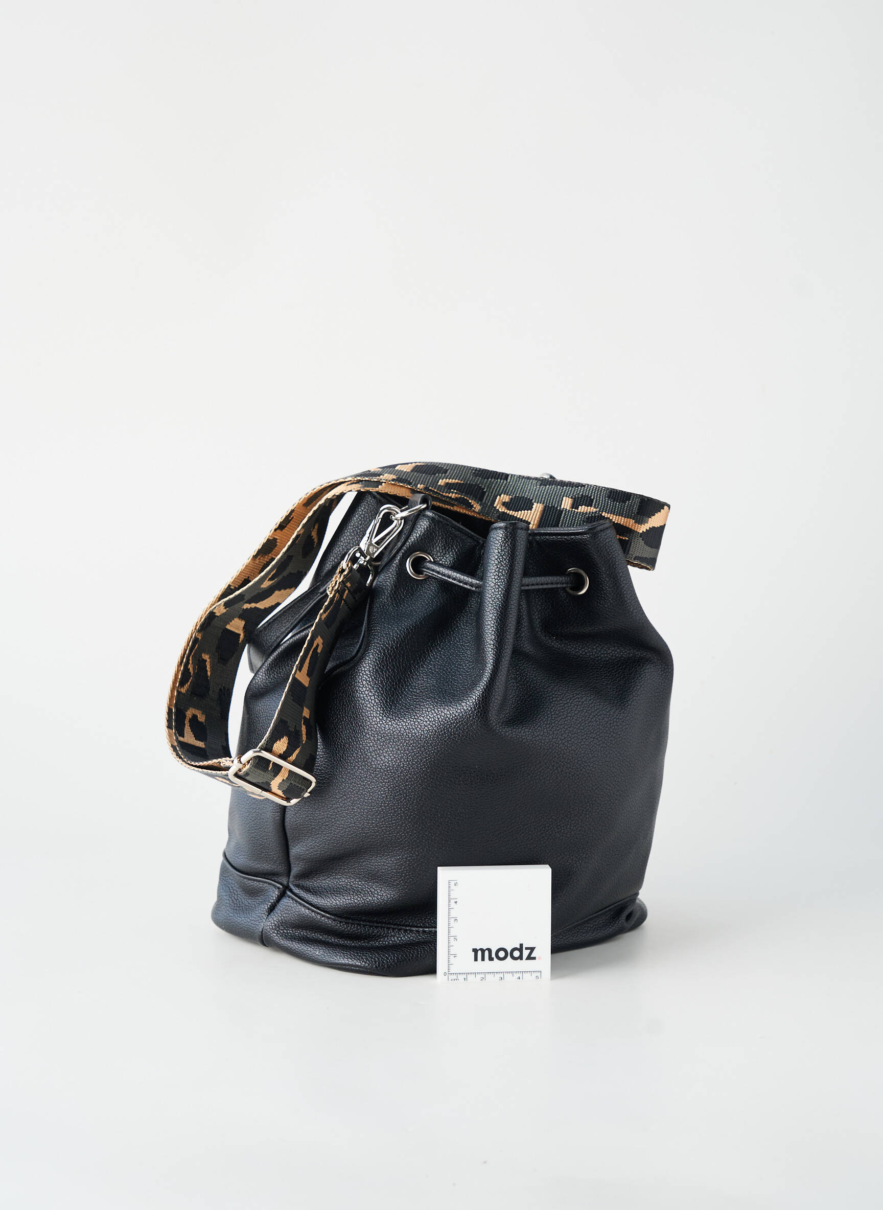 Geantă negru PIECES femeie