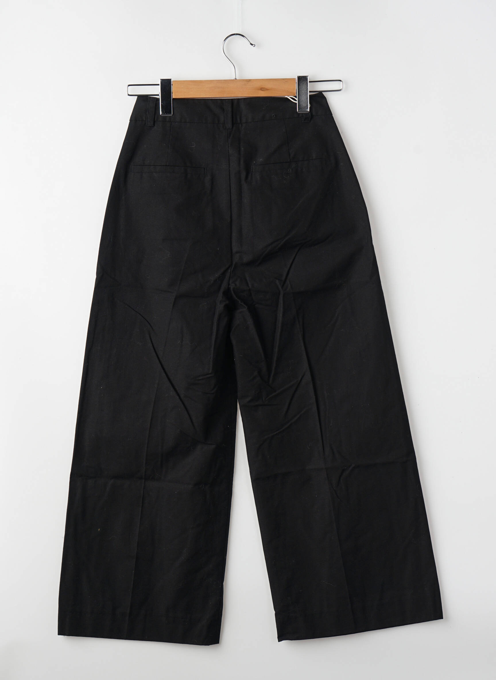 Pantalon 7/8 negru YUGEN femeie