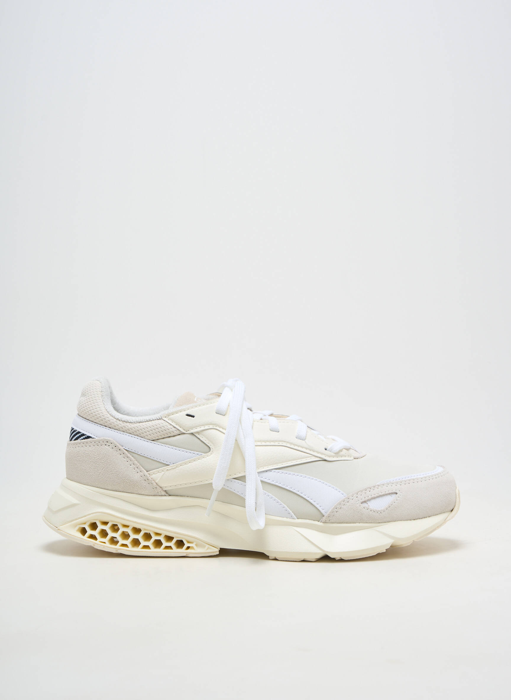 Adidași bej REEBOK femeie