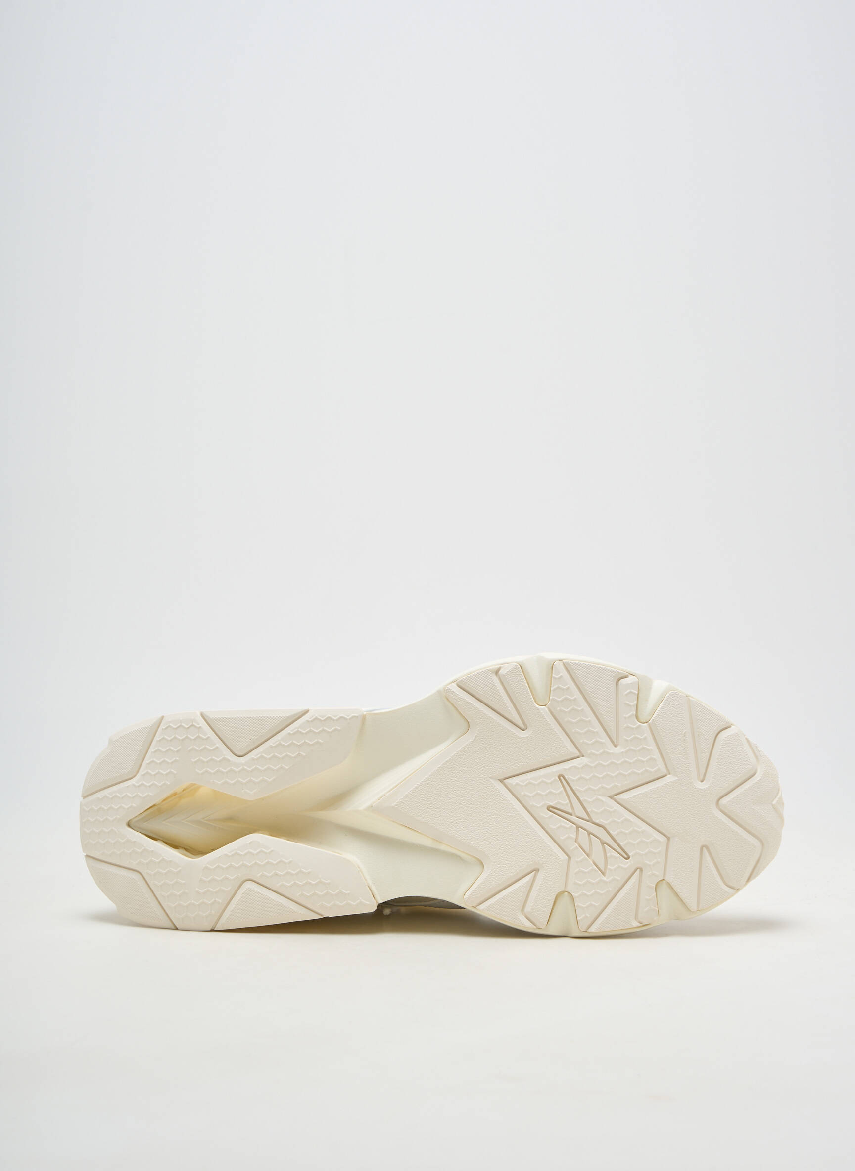 Adidași bej REEBOK femeie