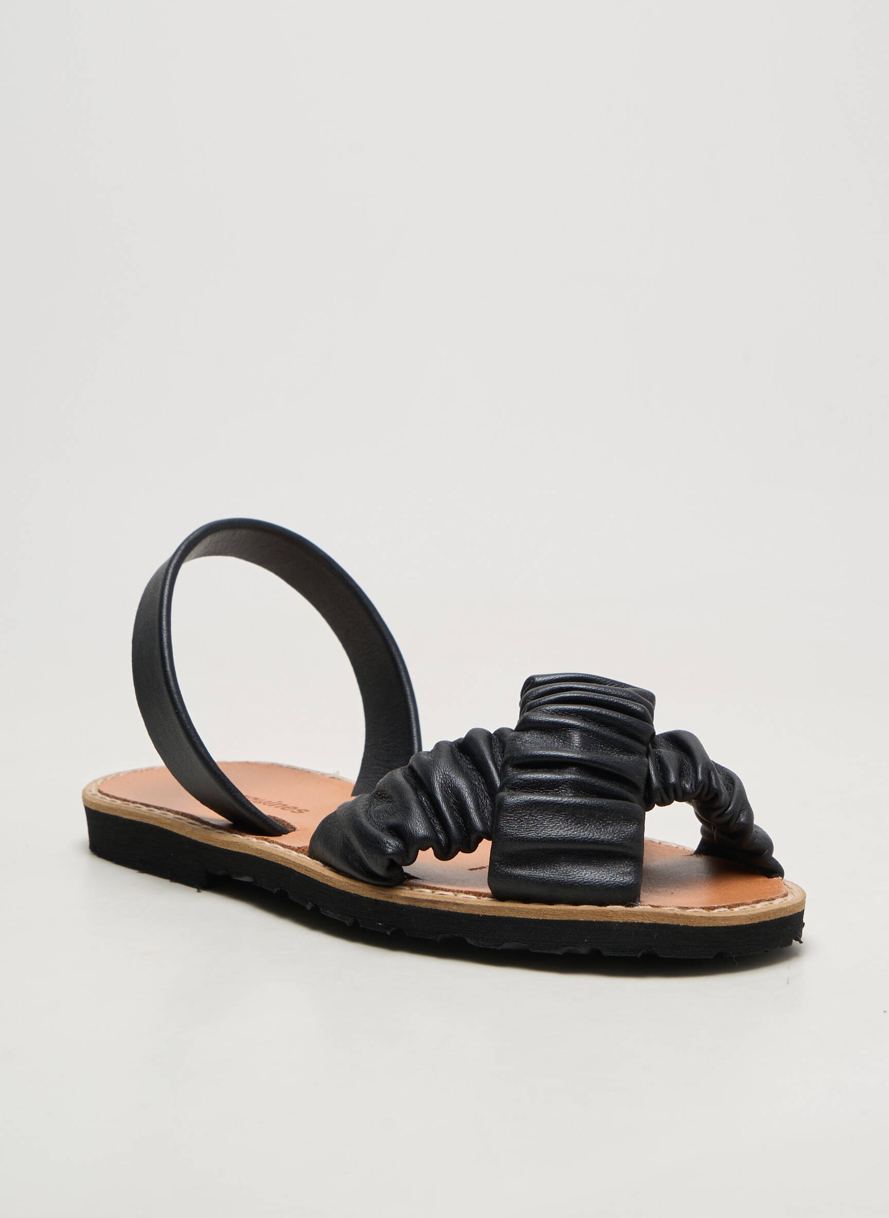 Sandale/pantofi decupați negru MINORQUINES femeie